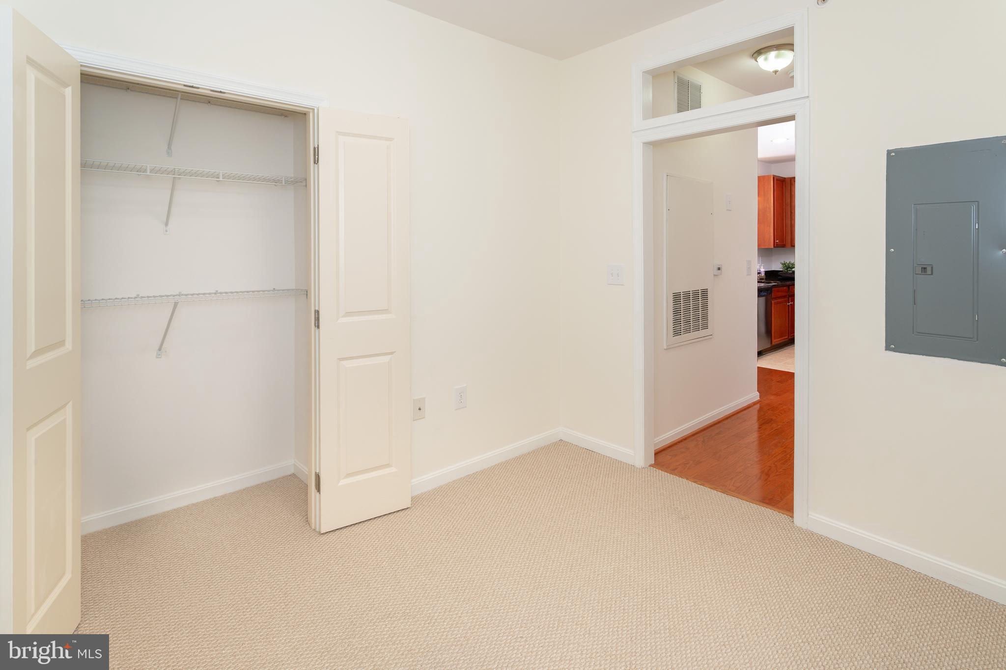 HALSTEAD AT THE METRO - Residential