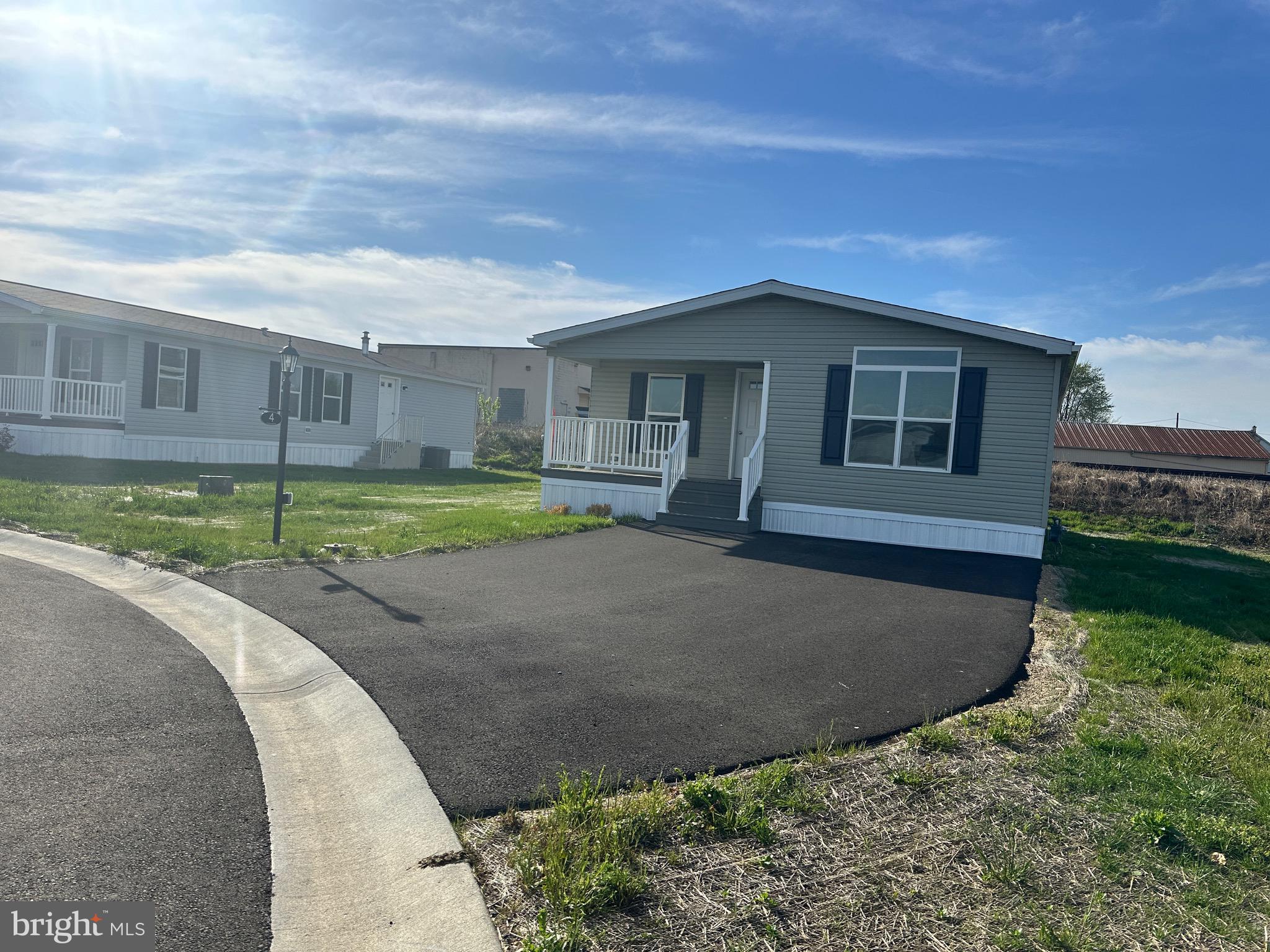 SHADOWSTONE VILLAGE - Residential