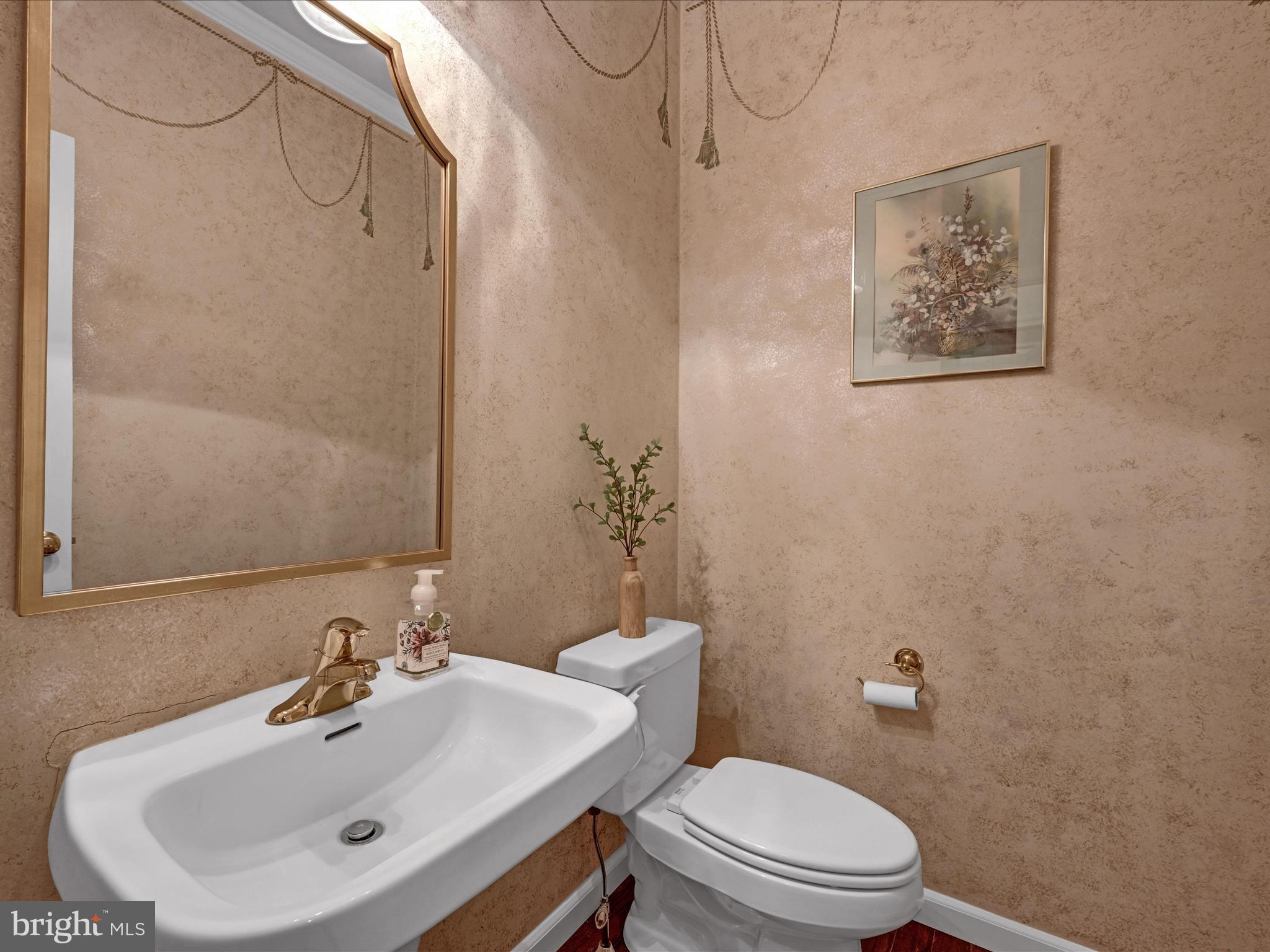 REGENTS PARK - Residential