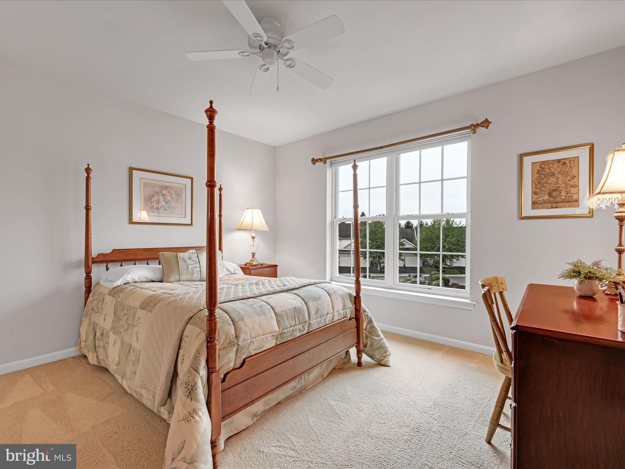 REGENTS PARK - Residential