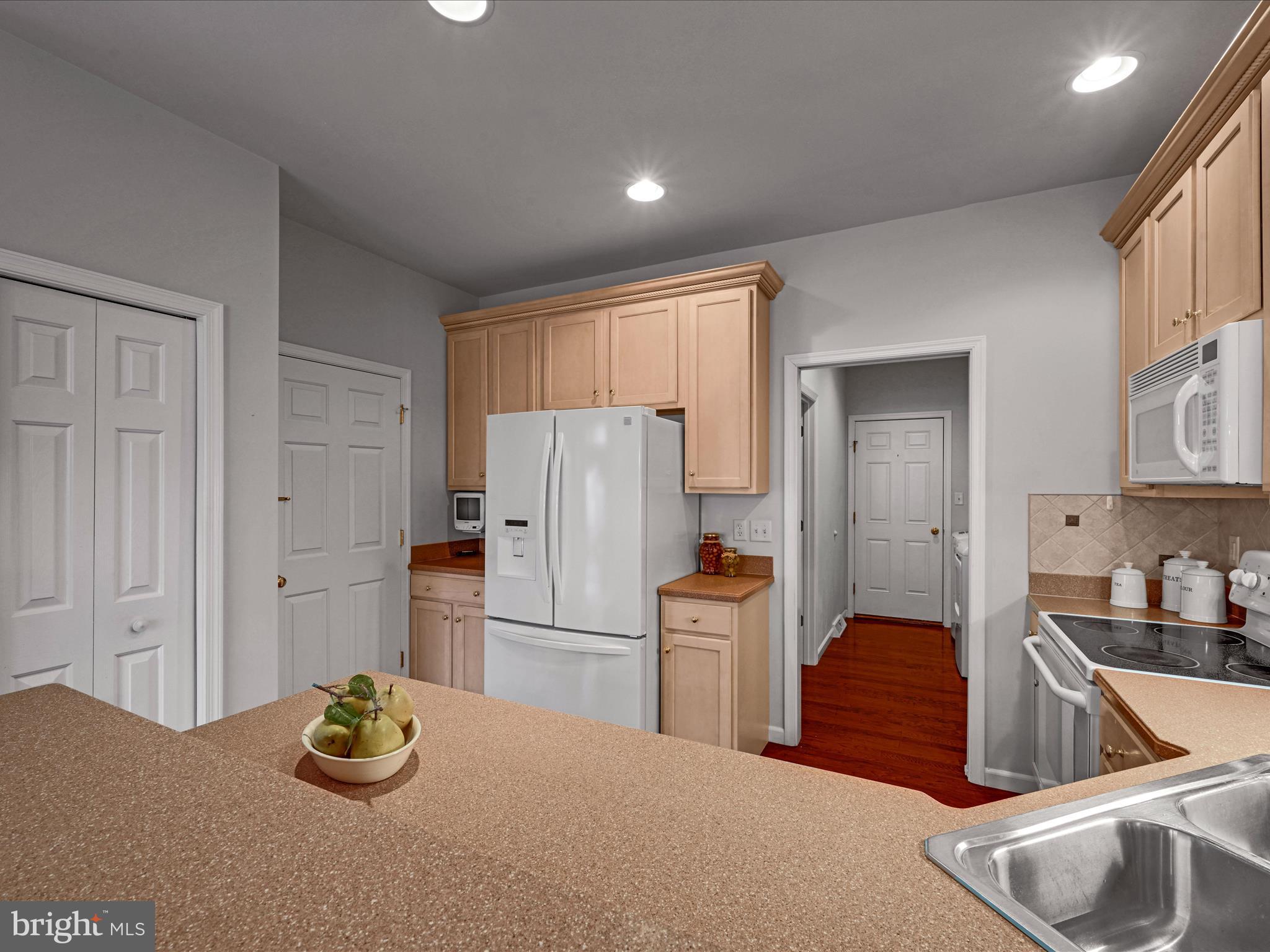 REGENTS PARK - Residential