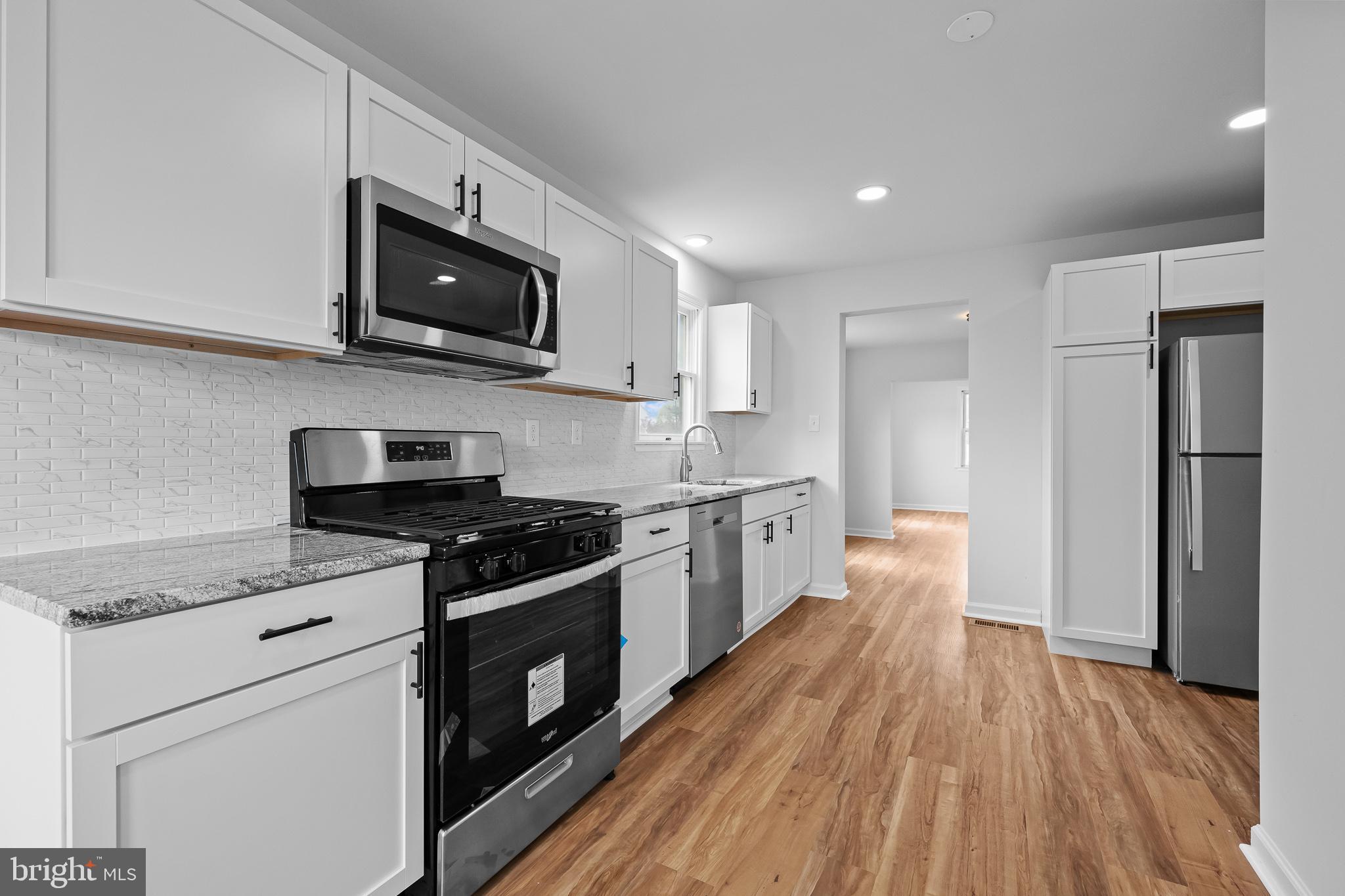 OSBORN TRACK - Residential