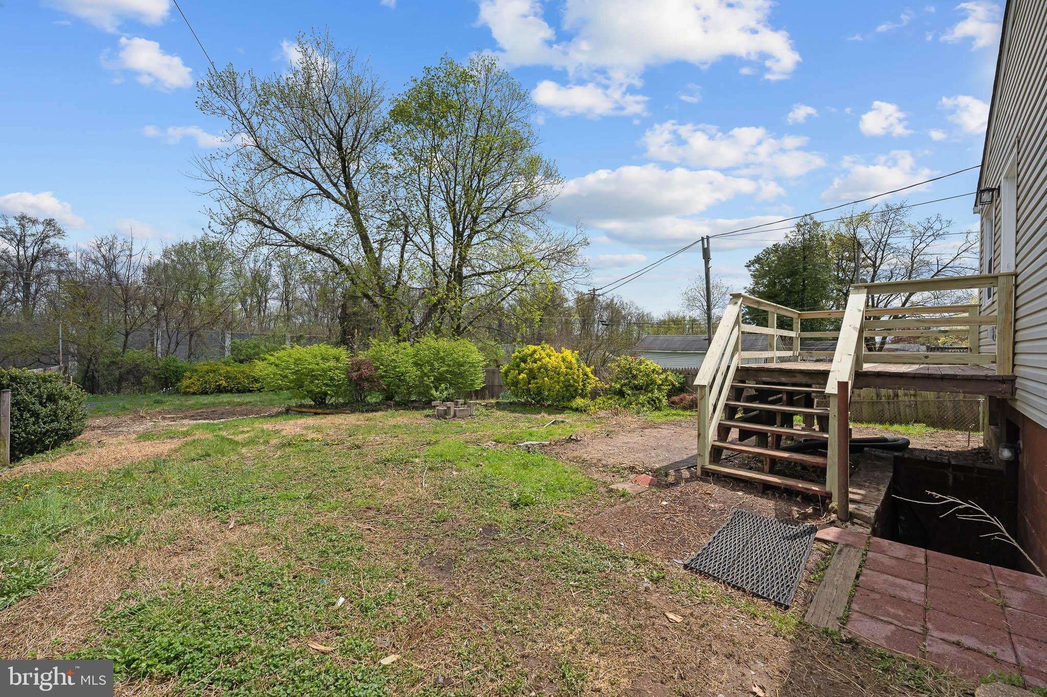 OSBORN TRACK - Residential