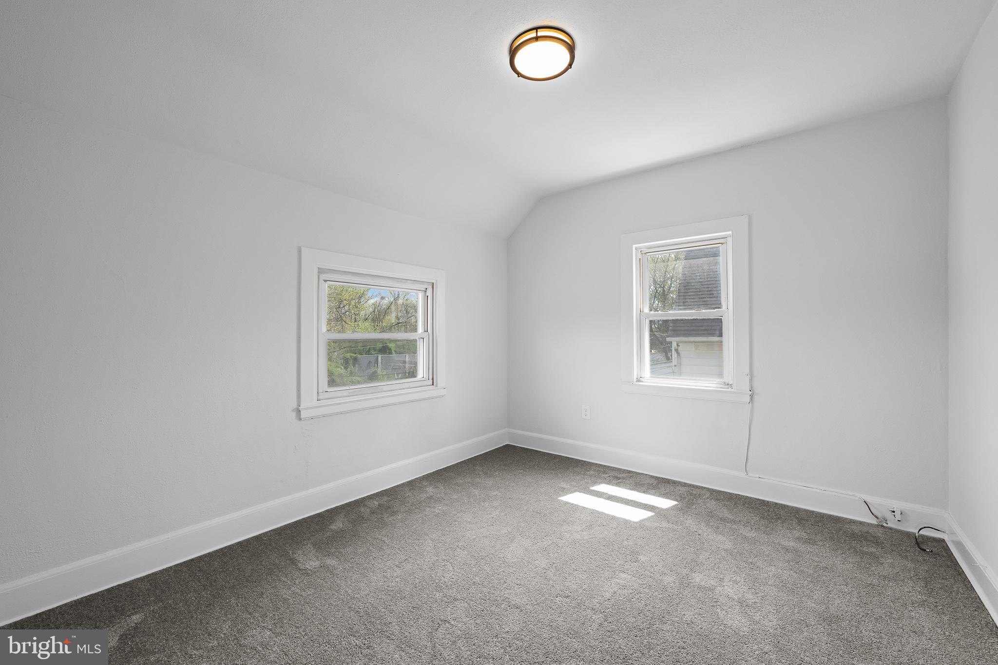 OSBORN TRACK - Residential