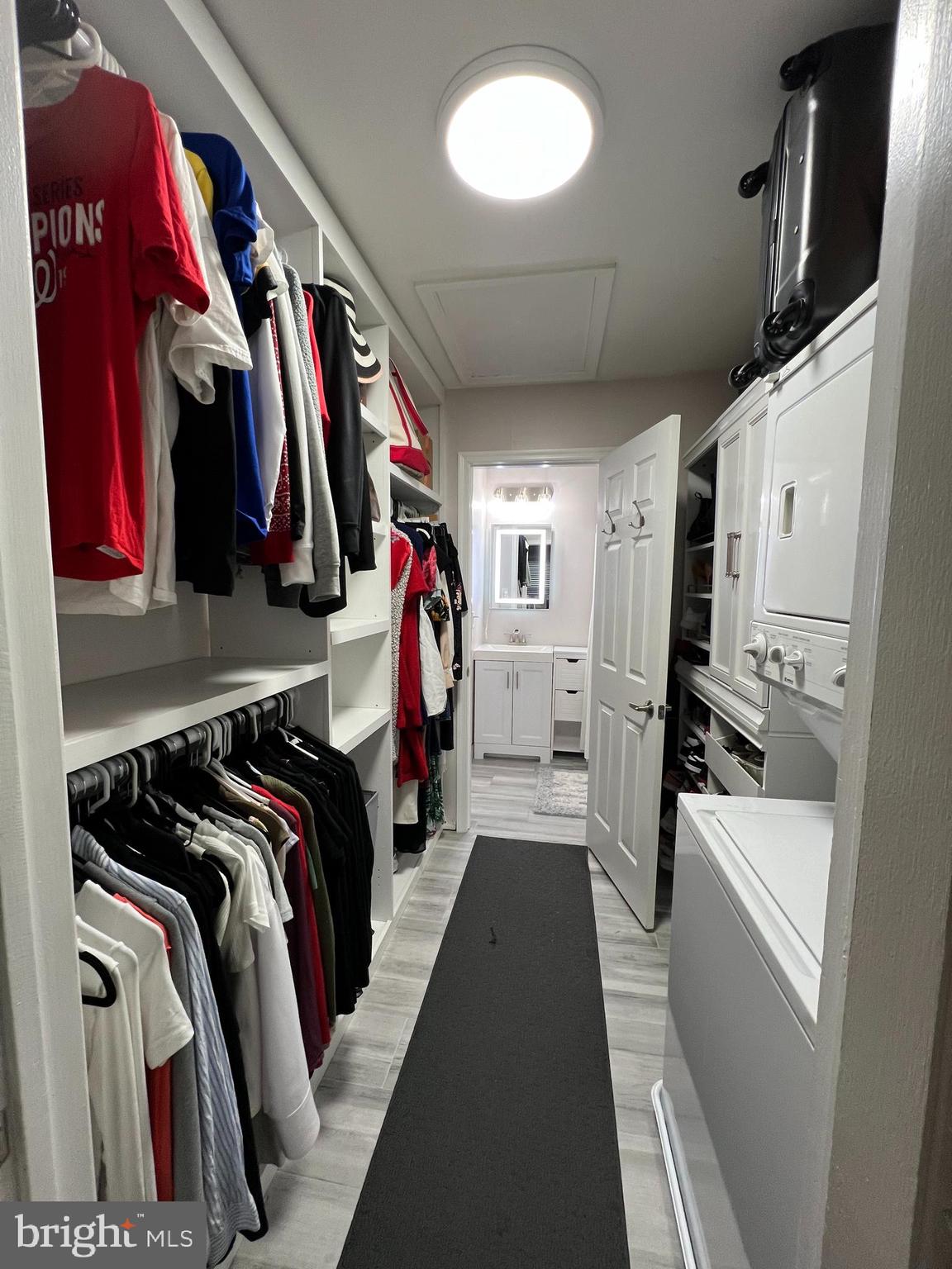 CARDINAL FOREST - Residential Lease