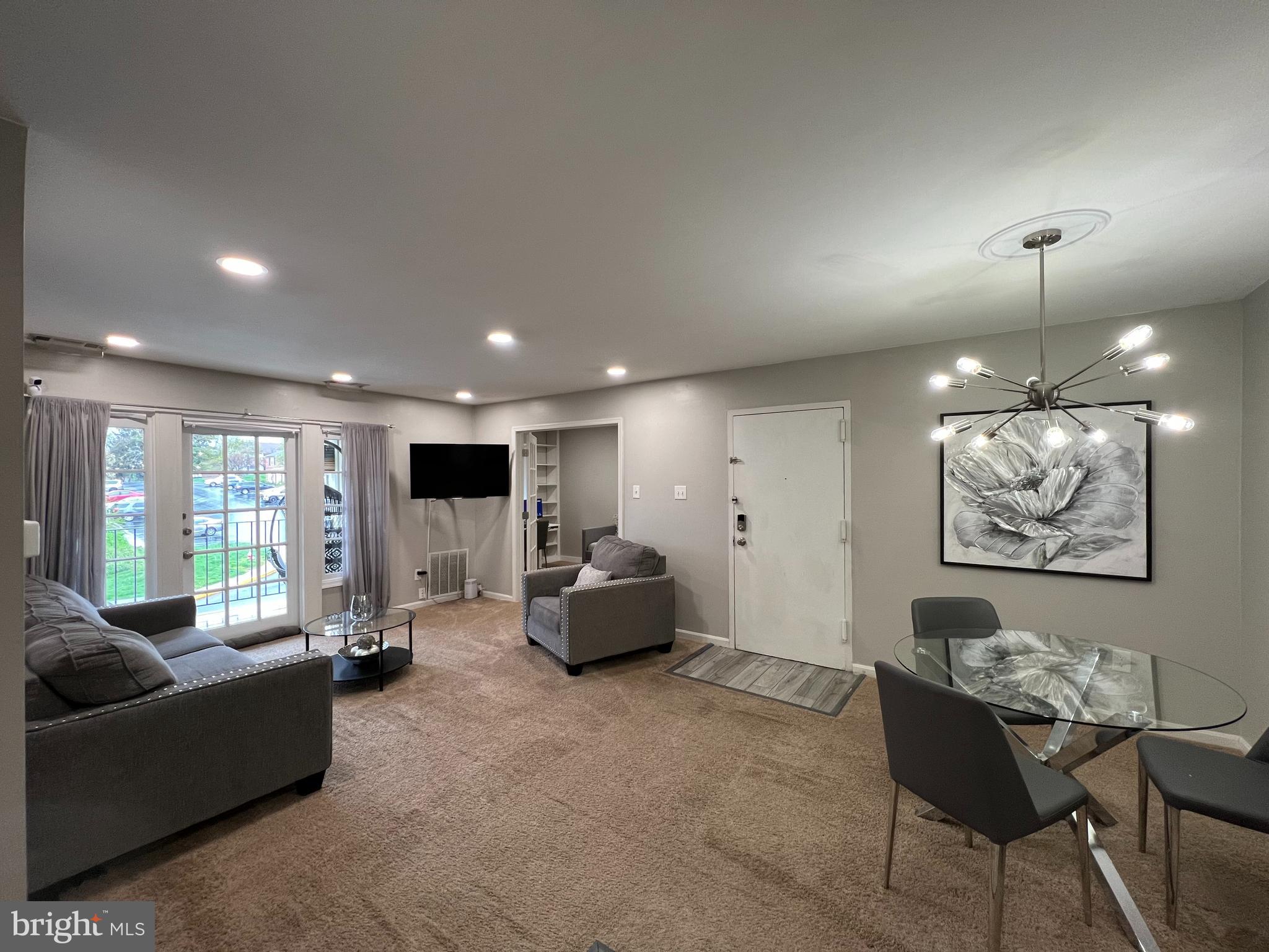 CARDINAL FOREST - Residential Lease