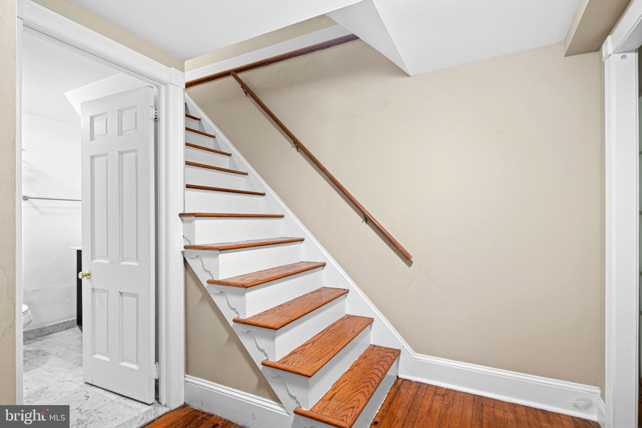 WASHINGTON SQ WEST - Residential