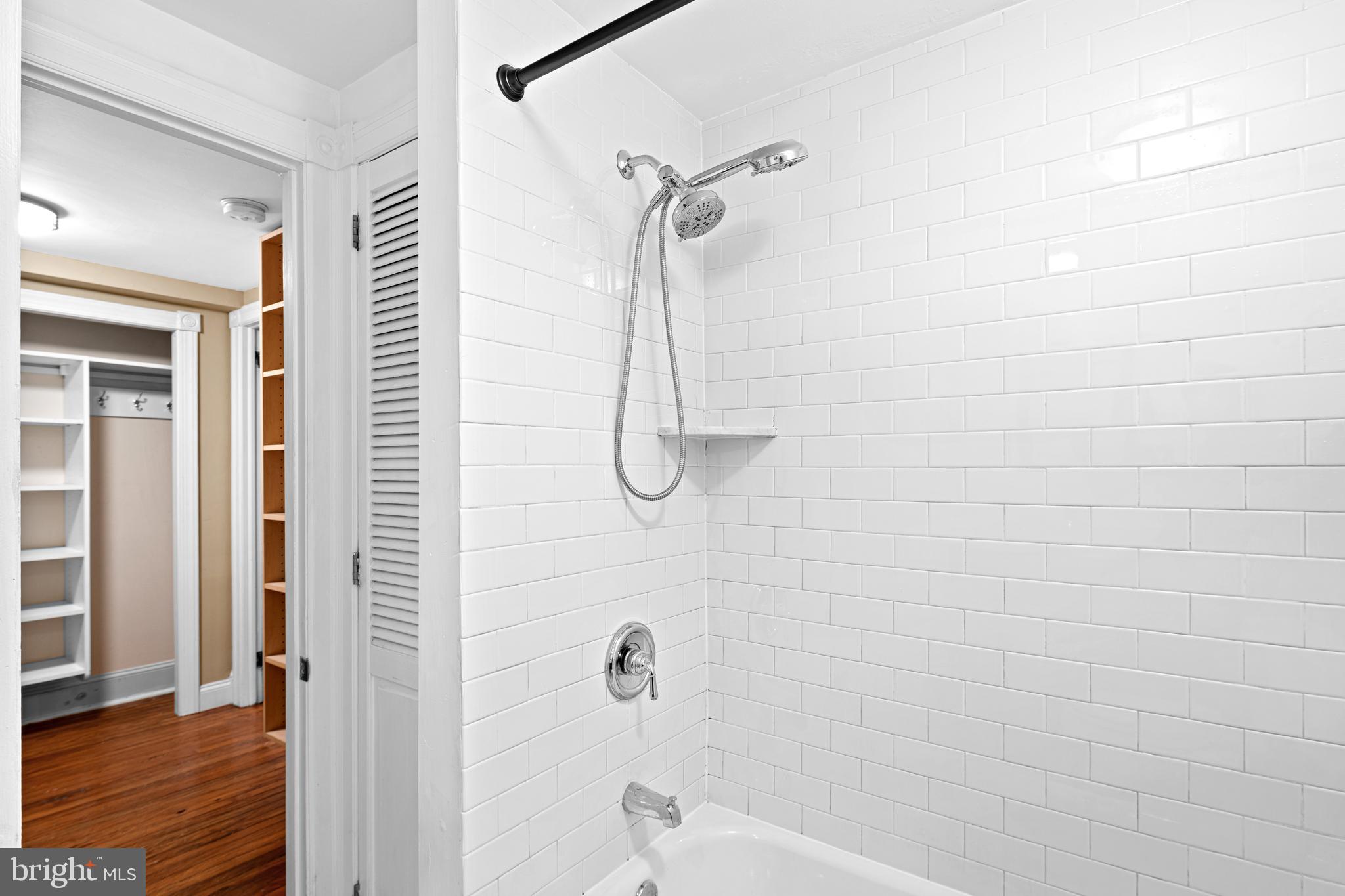 WASHINGTON SQ WEST - Residential