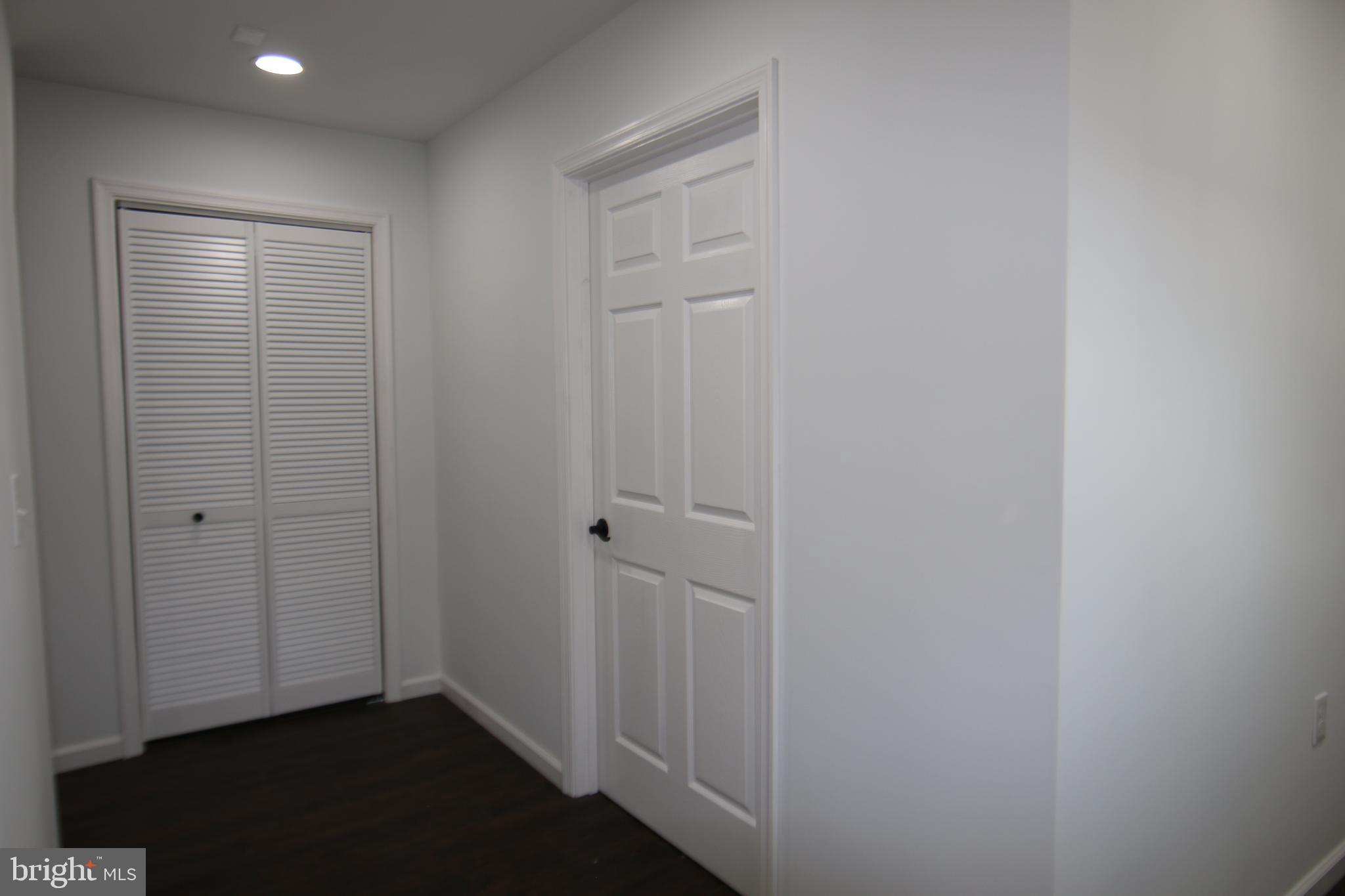 OAK HILLS - Residential