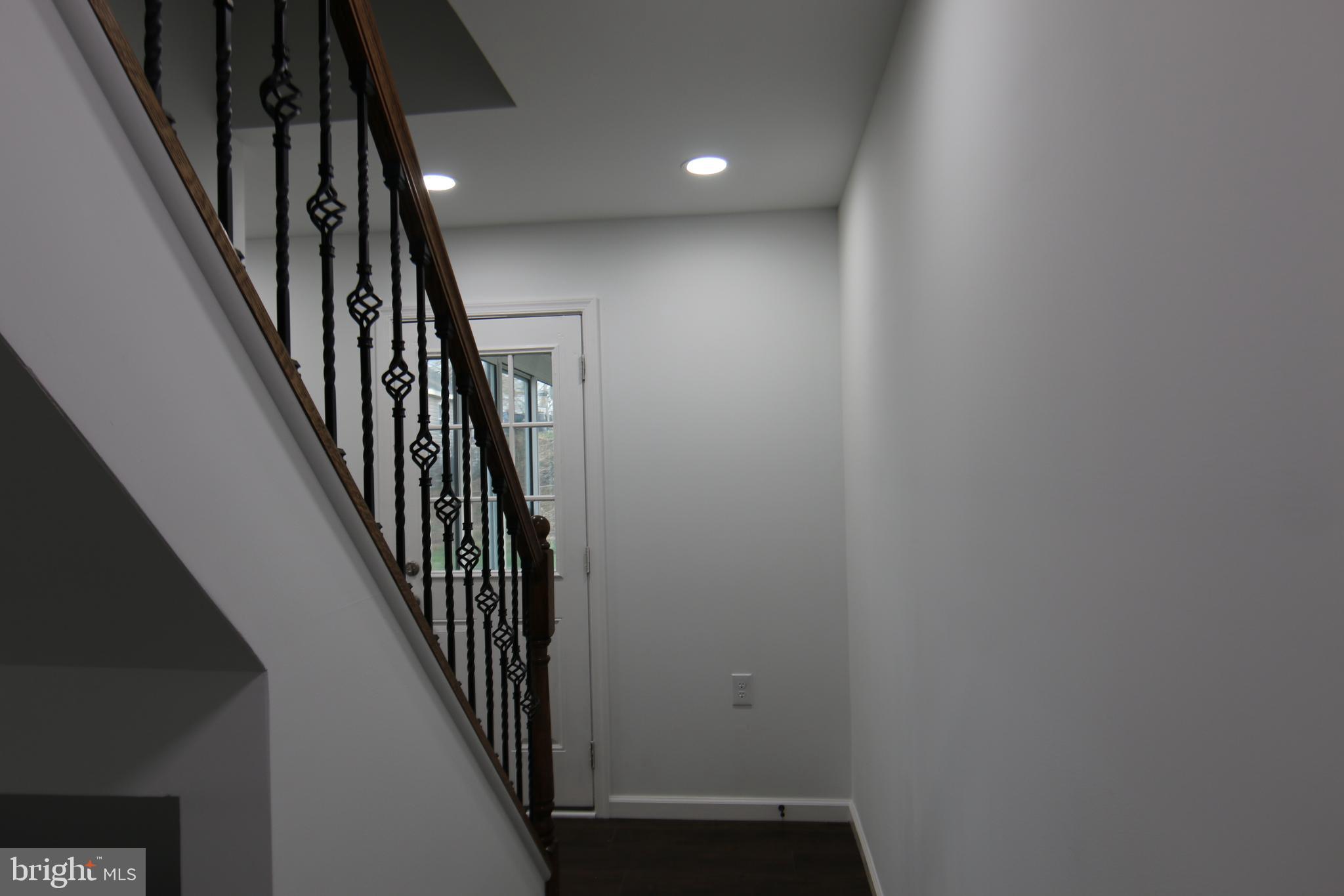 OAK HILLS - Residential