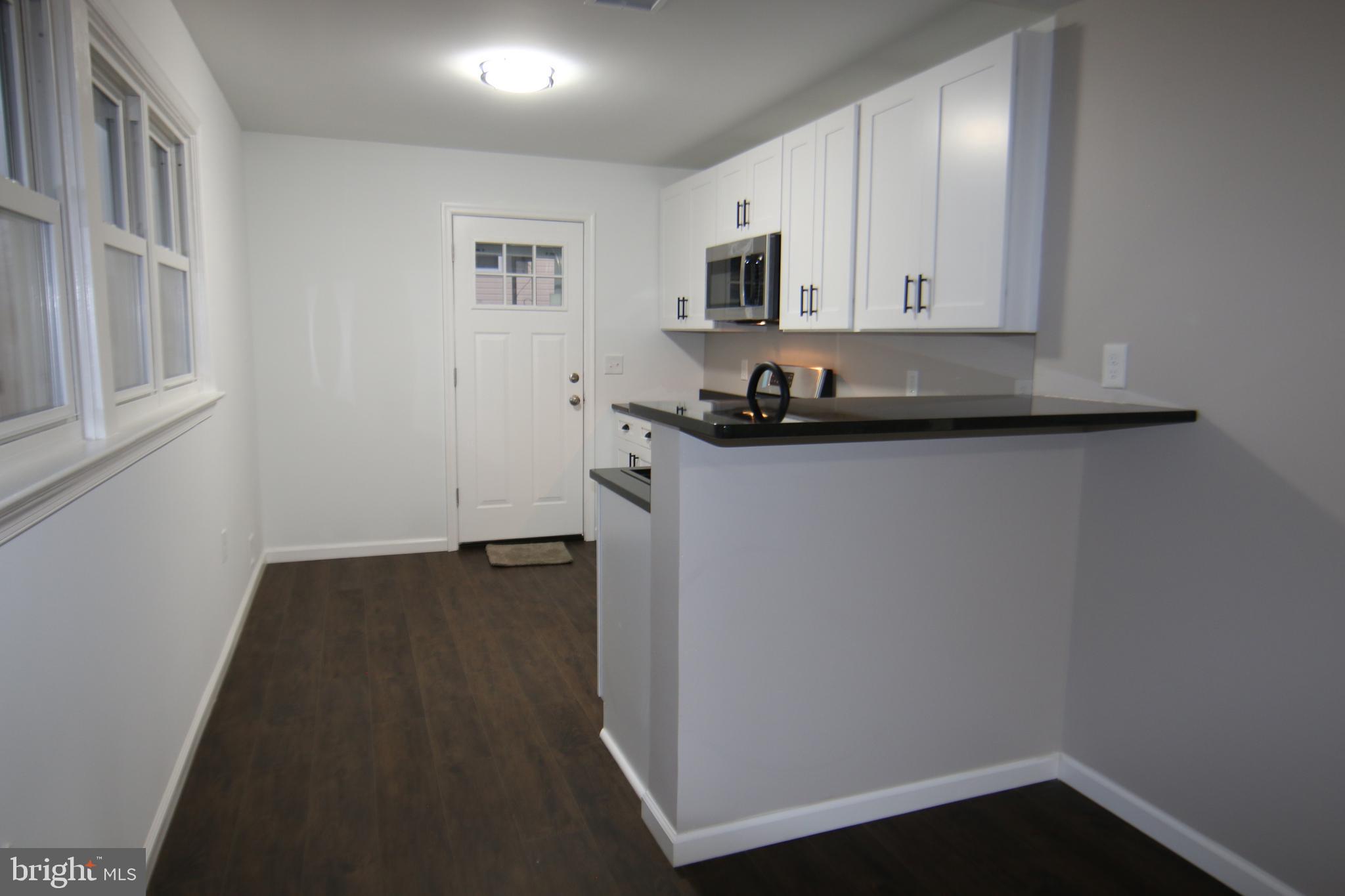 OAK HILLS - Residential