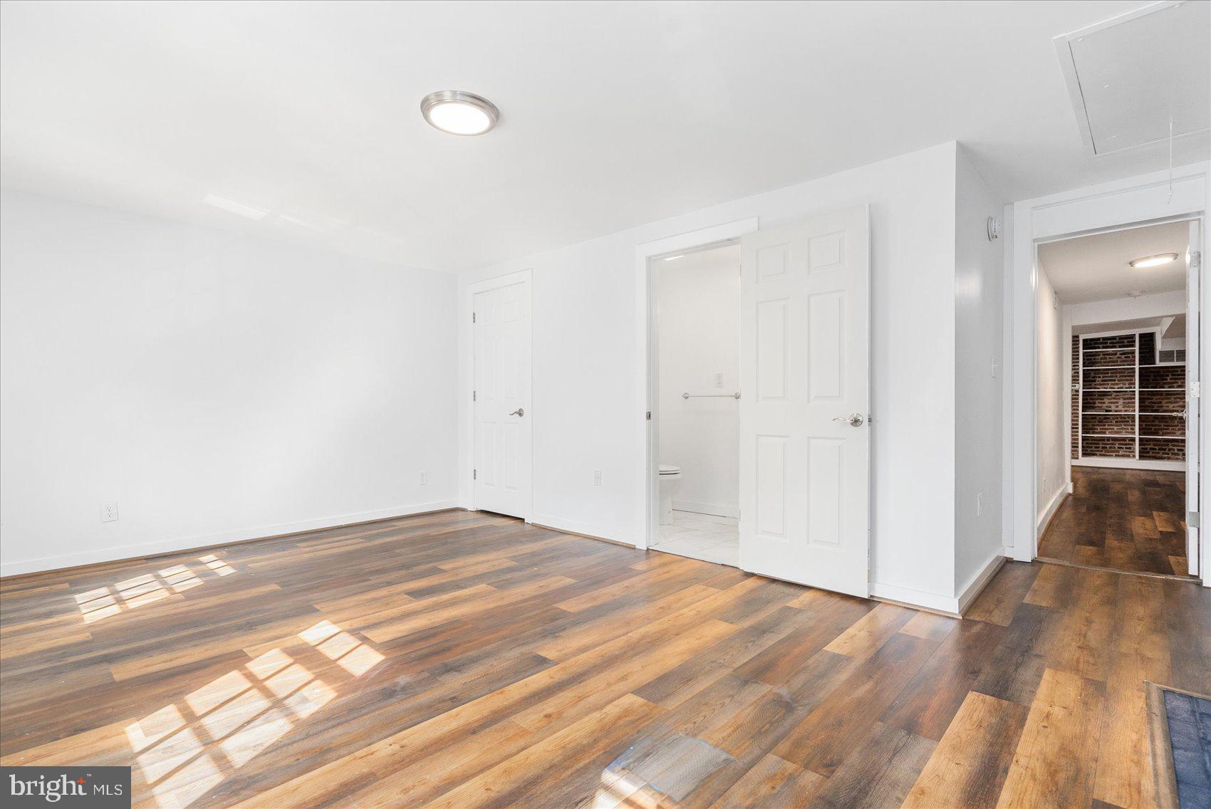 FELLS POINT HISTORIC DISTRICT - Commercial Sale