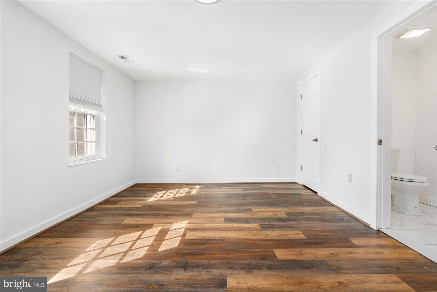 FELLS POINT HISTORIC DISTRICT - Commercial Sale