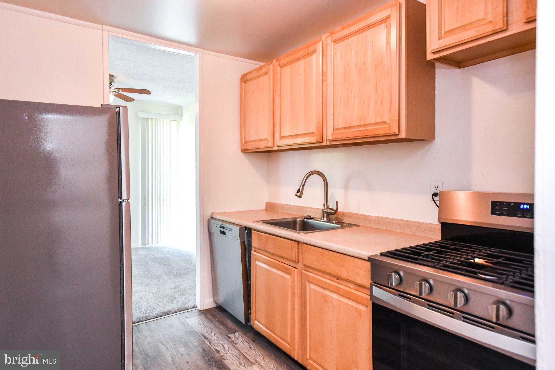 HOLLY HILL CONDOMINIUMS - Residential