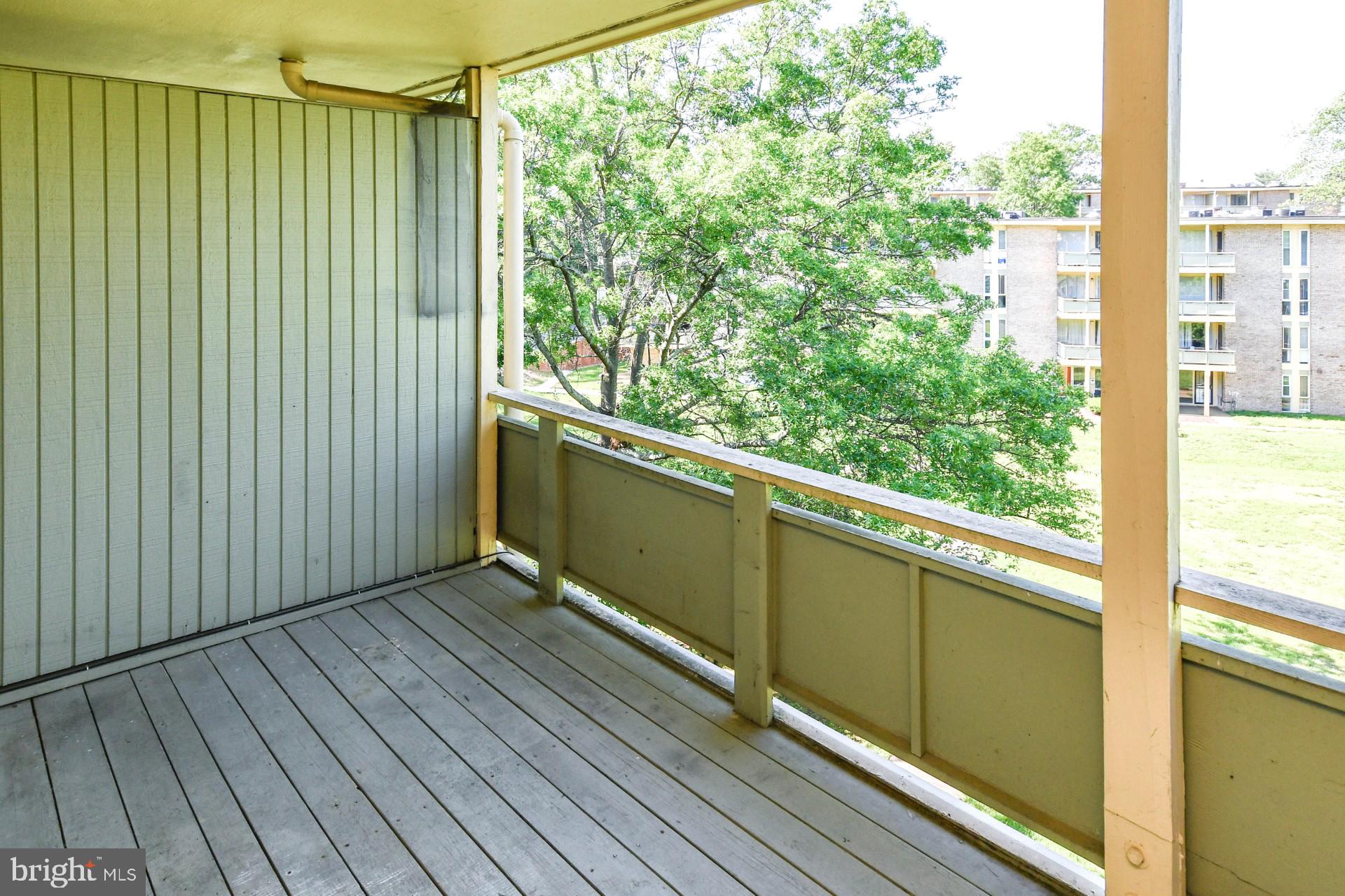 HOLLY HILL CONDOMINIUMS - Residential