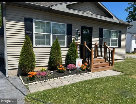 MLS: PABK2070898