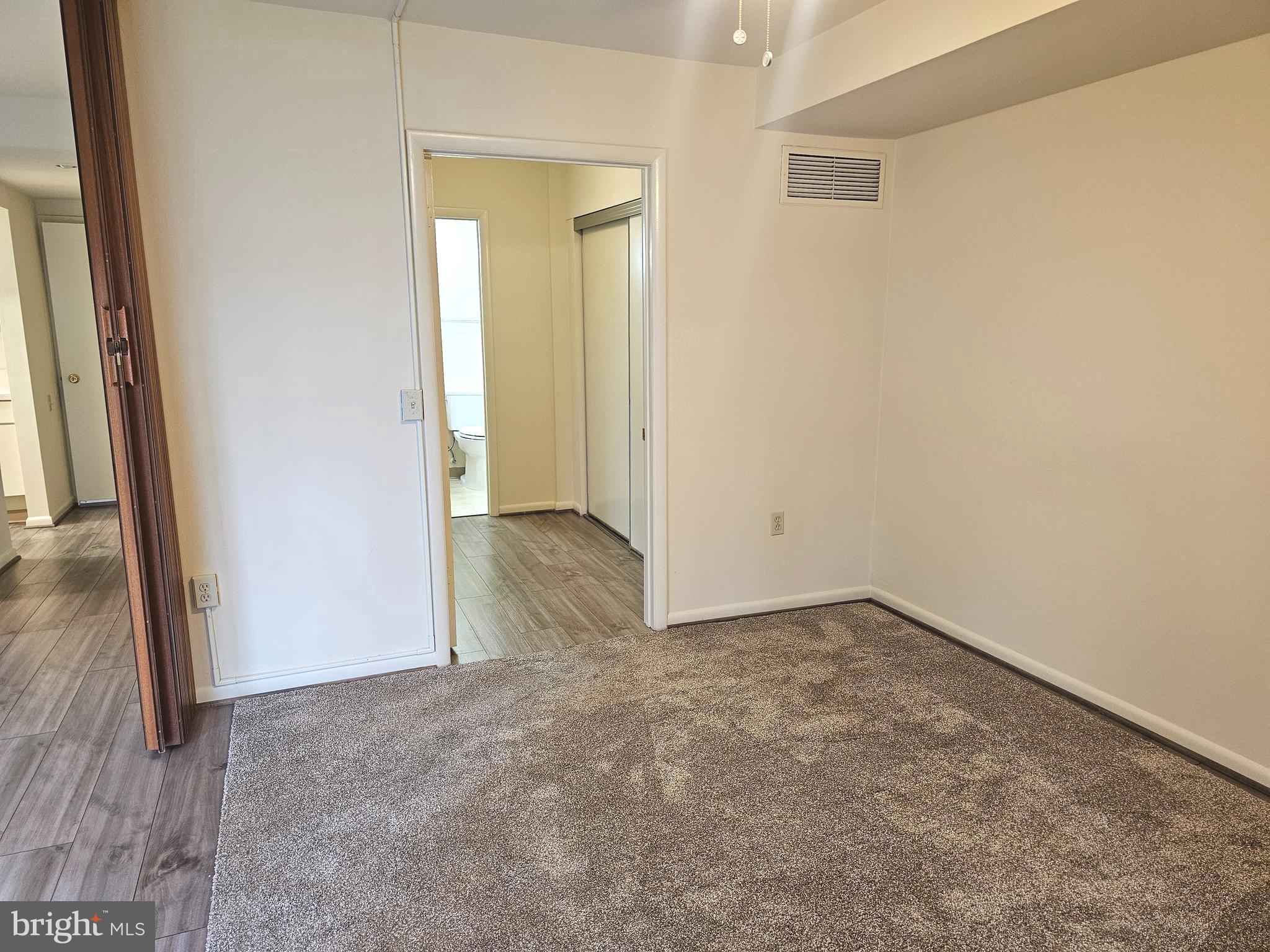 LEISURE WORLD - Residential