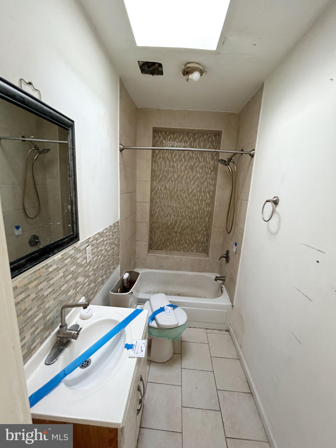 WASHINGTON VILLAGE - Residential