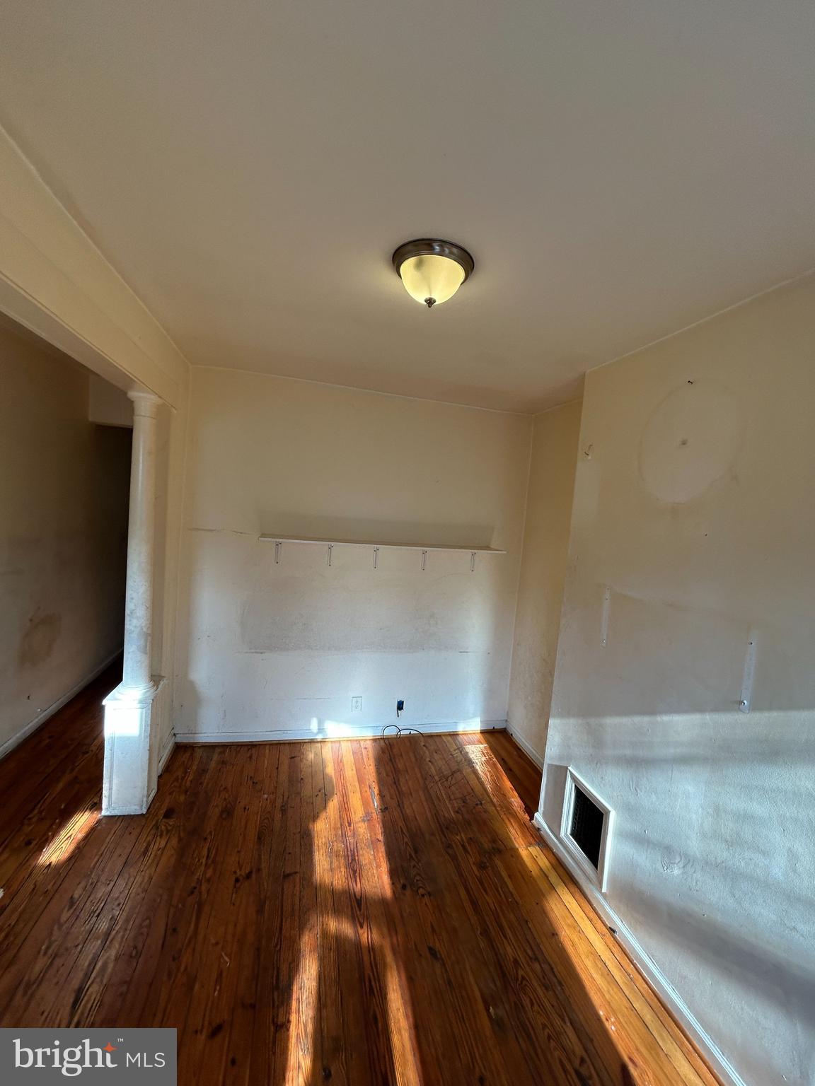 WASHINGTON VILLAGE - Residential