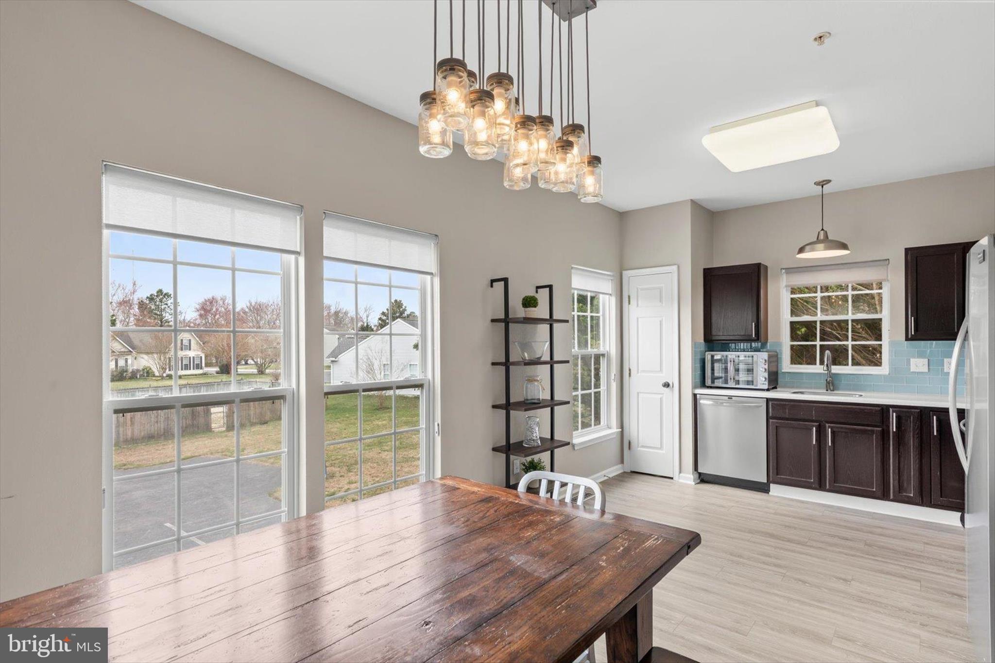 SOUTH HAMPTON - Residential