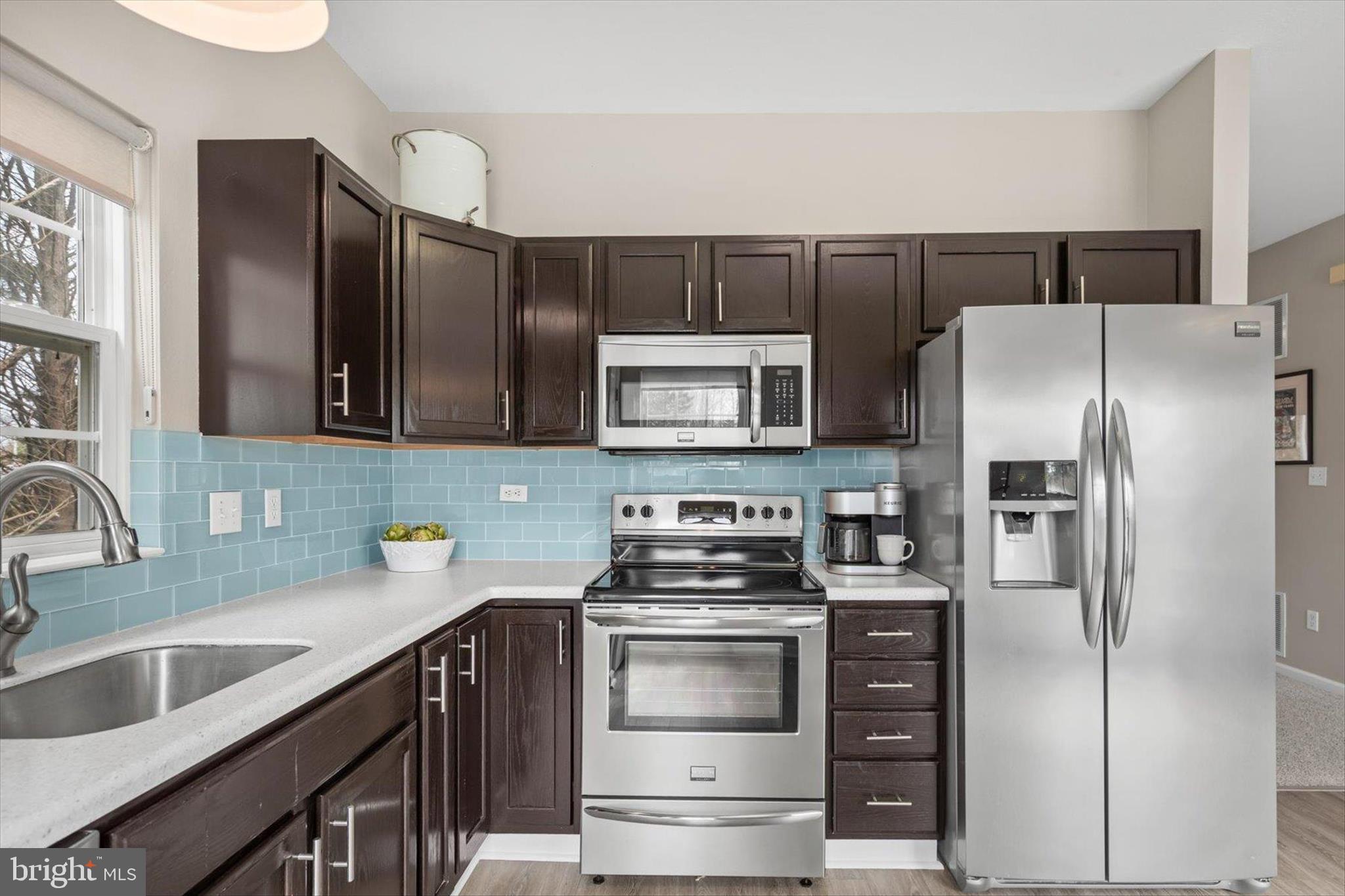 SOUTH HAMPTON - Residential