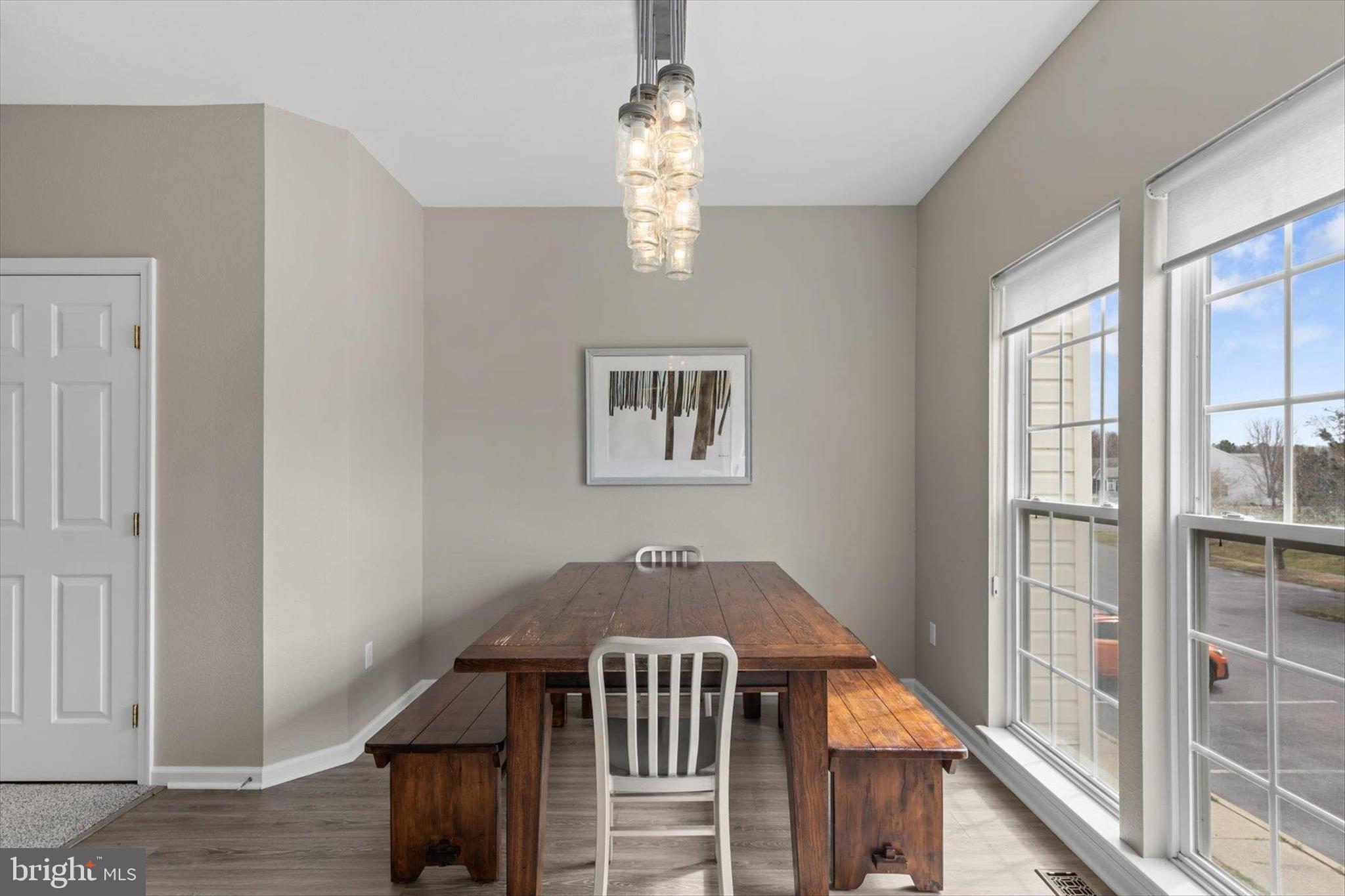 SOUTH HAMPTON - Residential