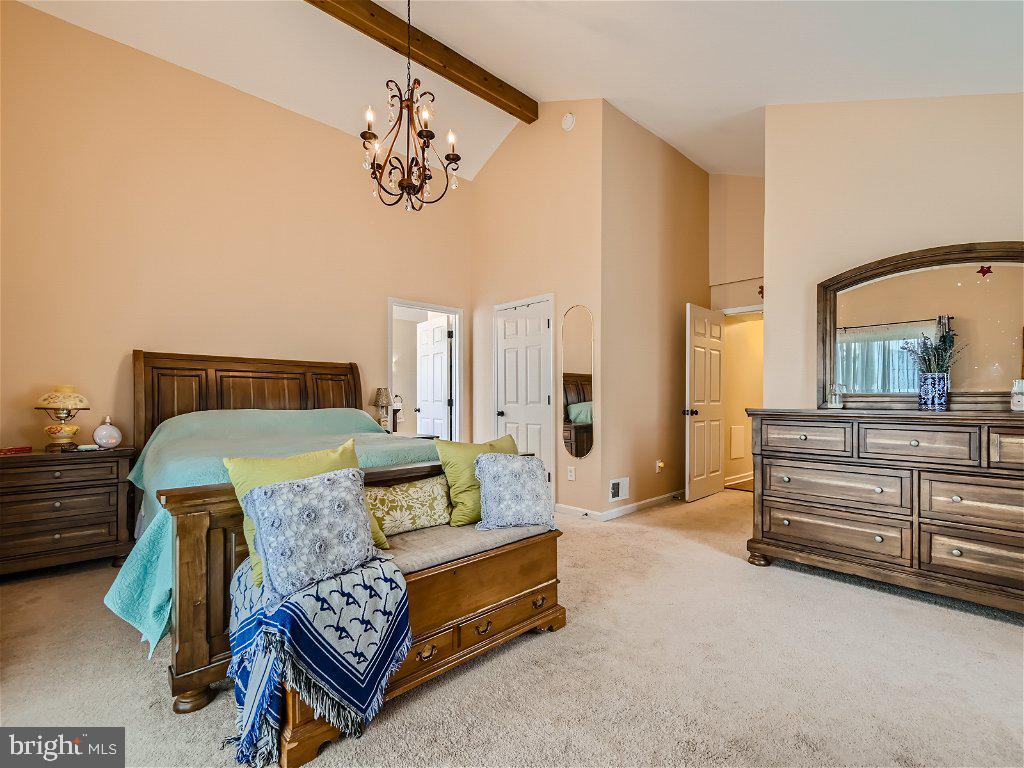 GRAY MANOR - Residential