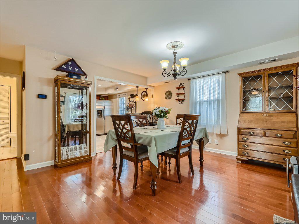 GRAY MANOR - Residential