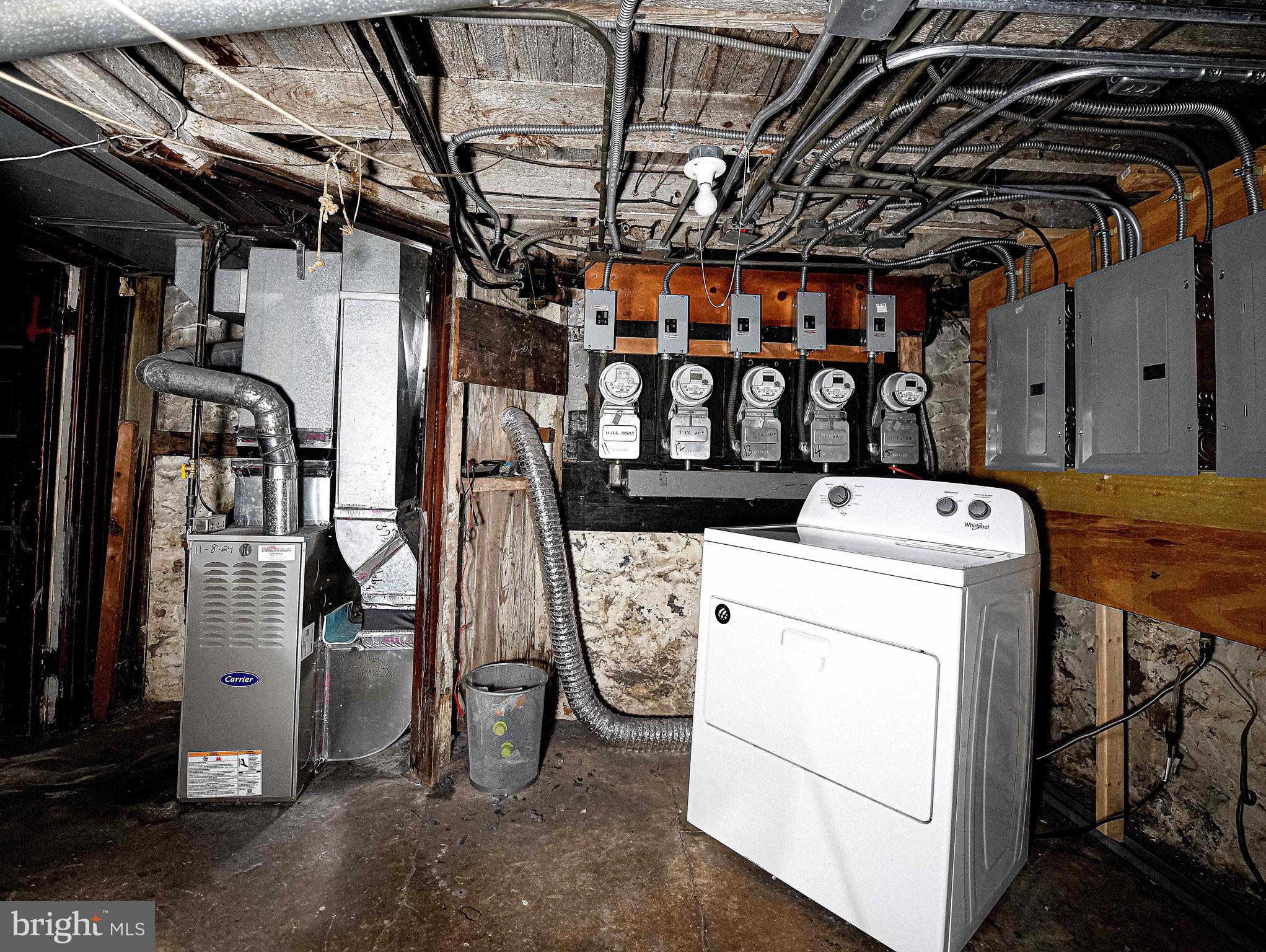 WEST ARLINGTON - Residential Income