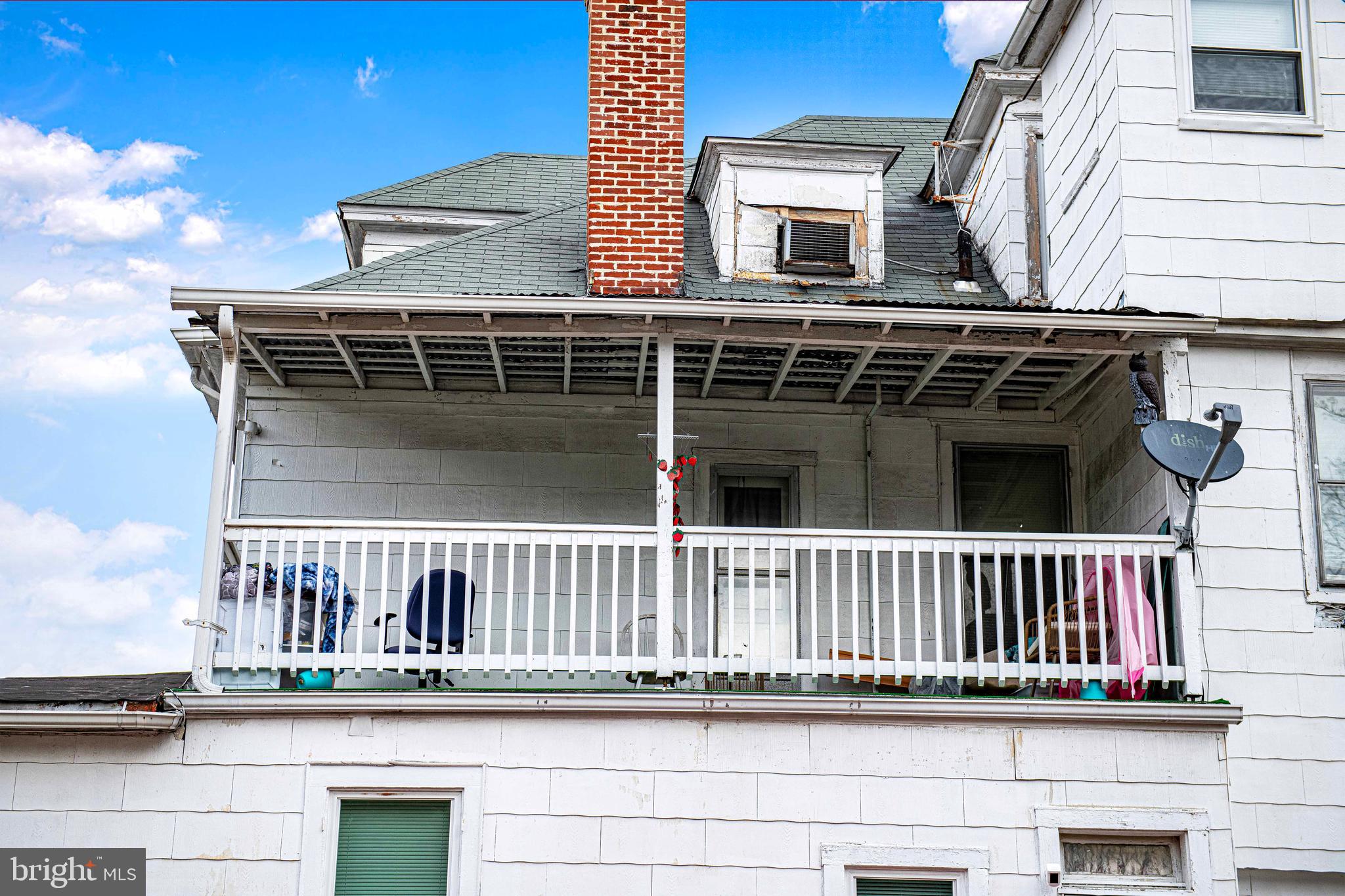 WEST ARLINGTON - Residential Income