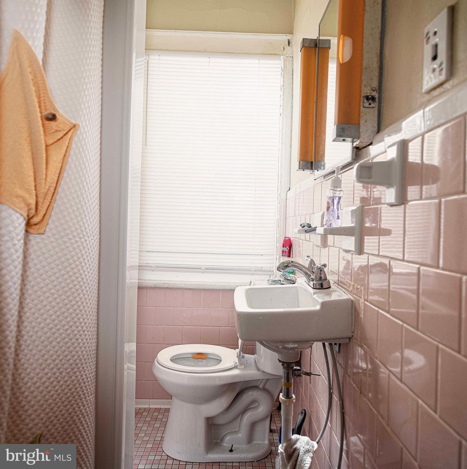 WEST ARLINGTON - Residential Income