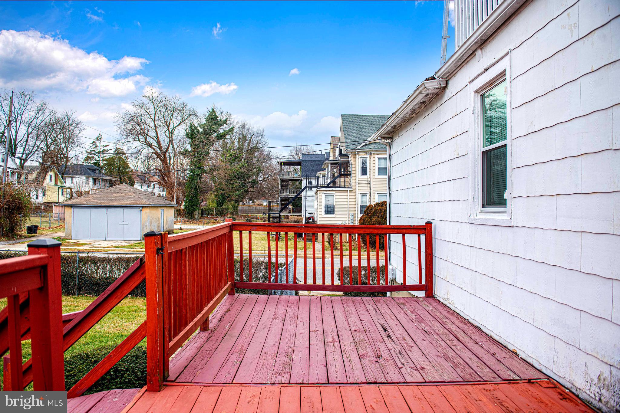 WEST ARLINGTON - Residential Income