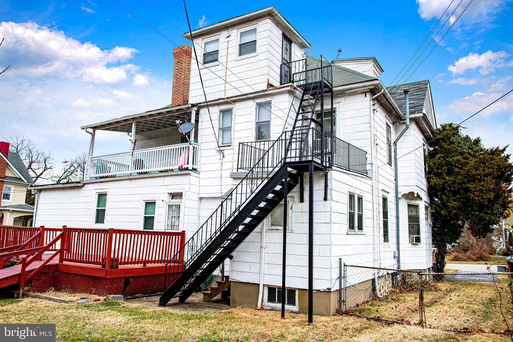 WEST ARLINGTON - Residential Income