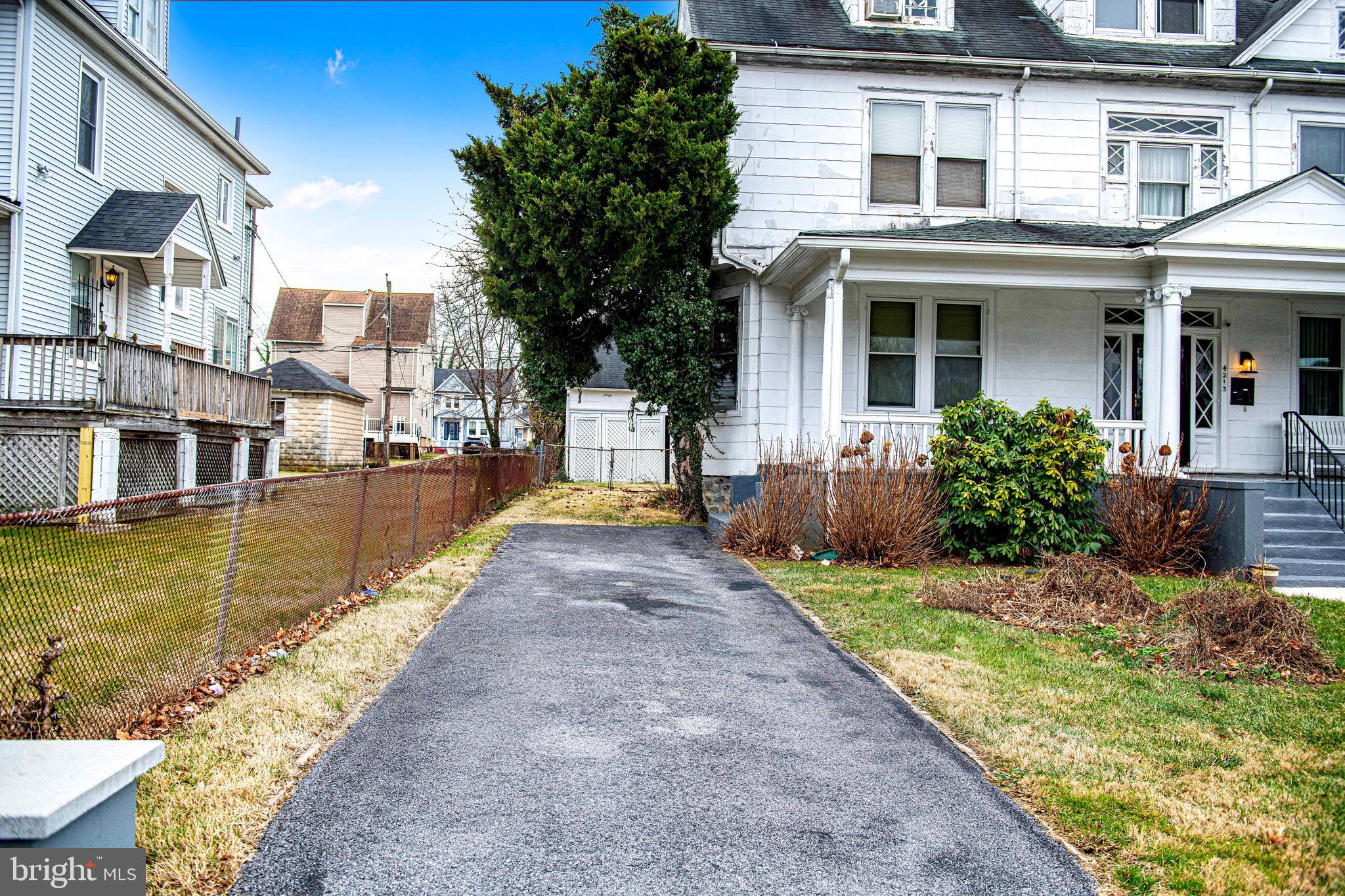 WEST ARLINGTON - Residential Income