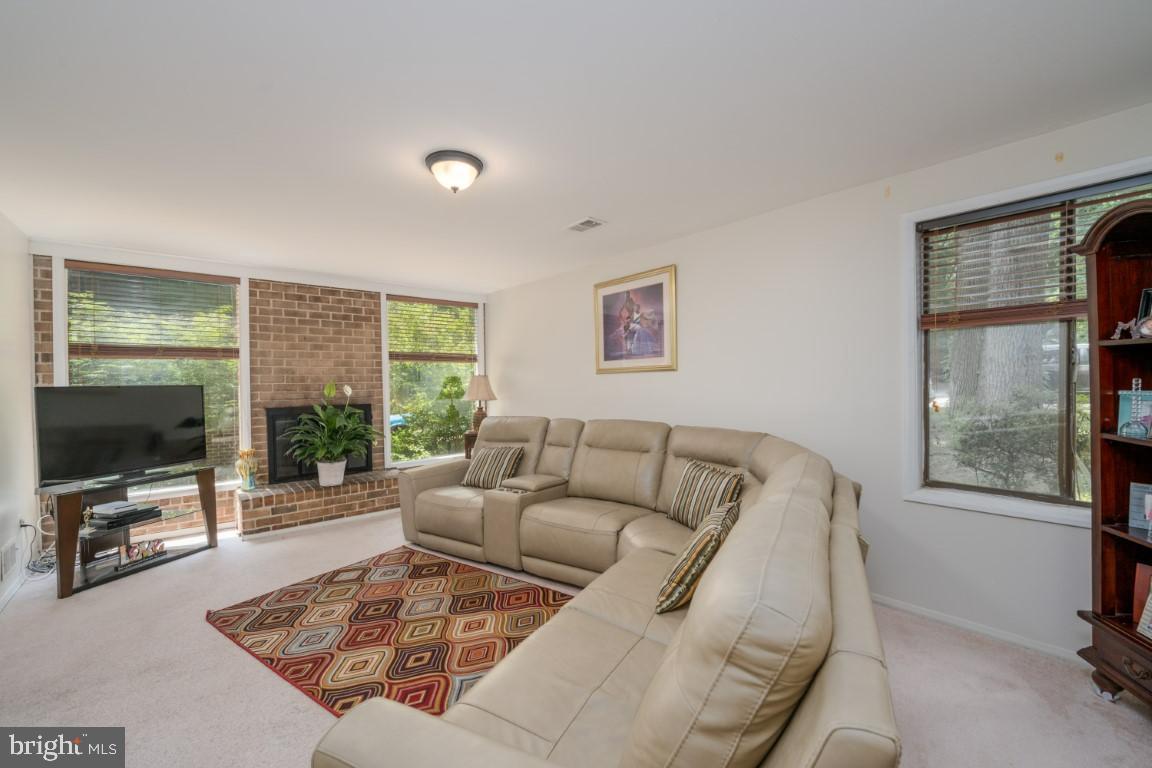 THUNDER HILL - Residential