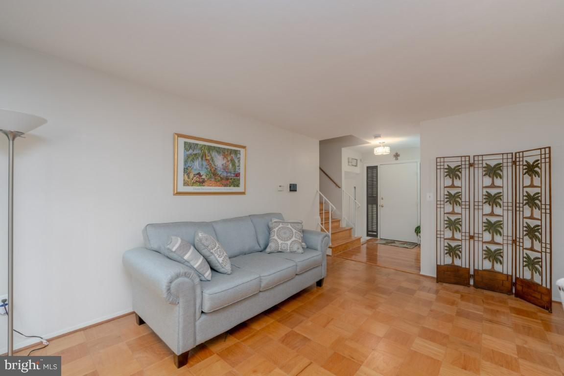 THUNDER HILL - Residential