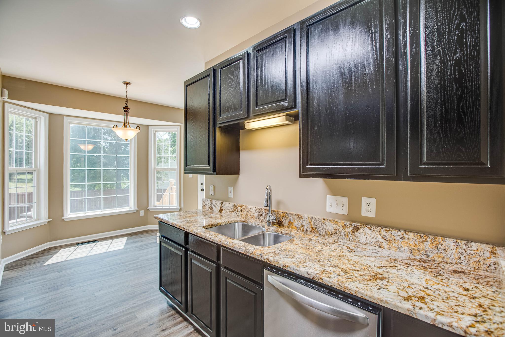 STRATFORD PLACE - Residential