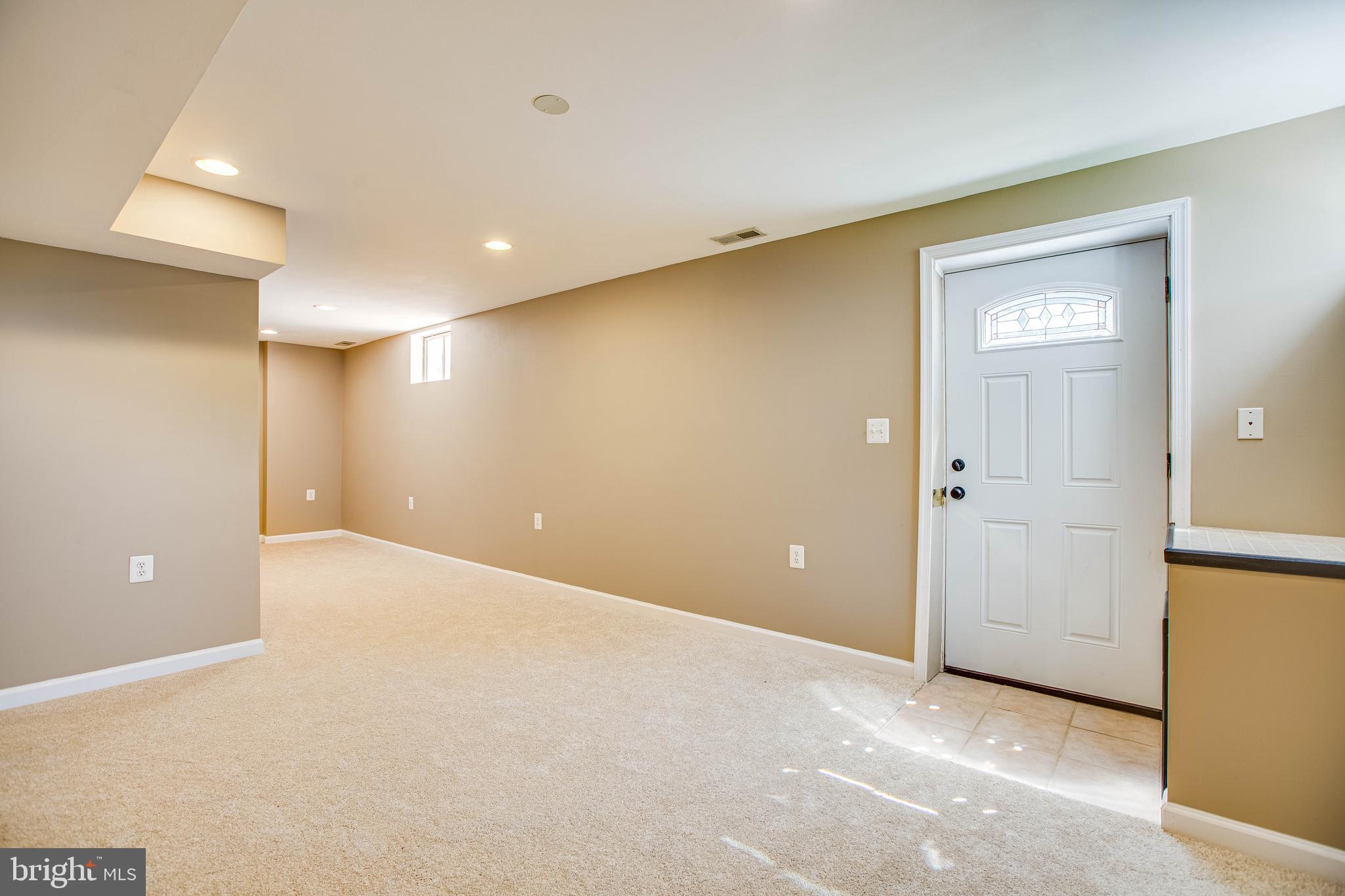 STRATFORD PLACE - Residential