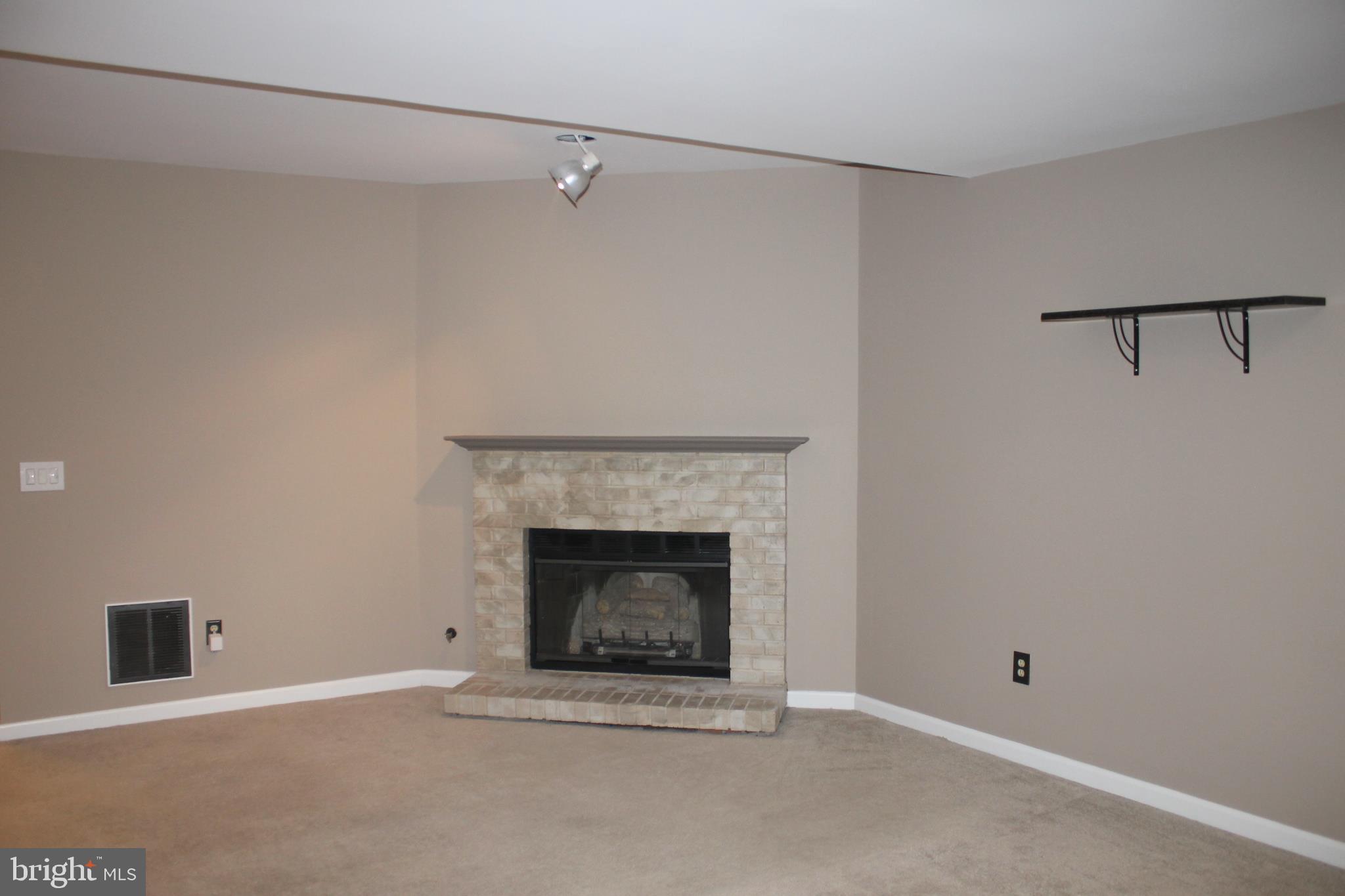 BALLANTRAYE - Residential