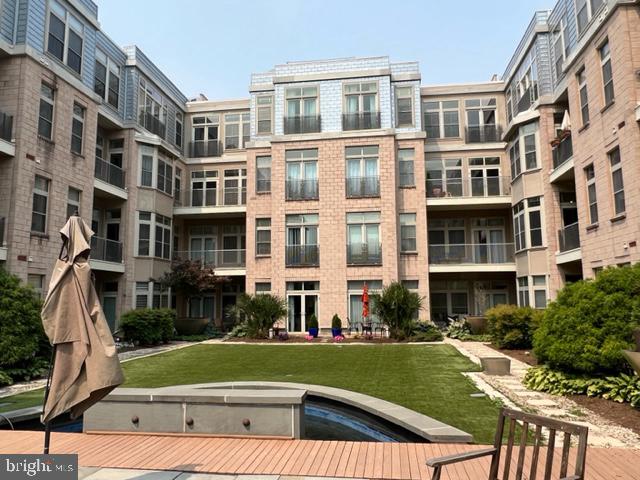 MOUNT VERNON PLACE HISTORIC DISTRICT - Residential