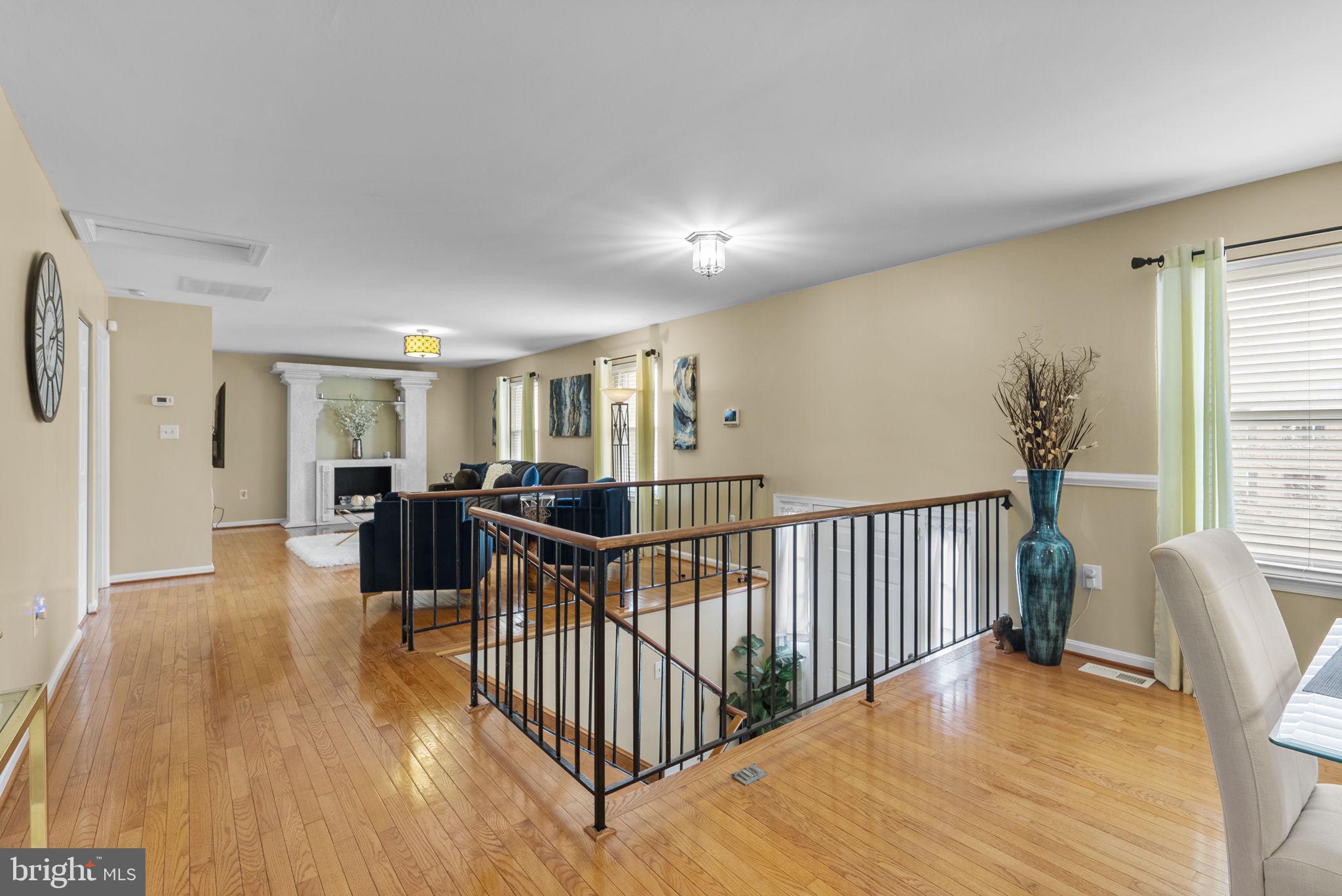 TINKERS CREEK ESTATES - Residential