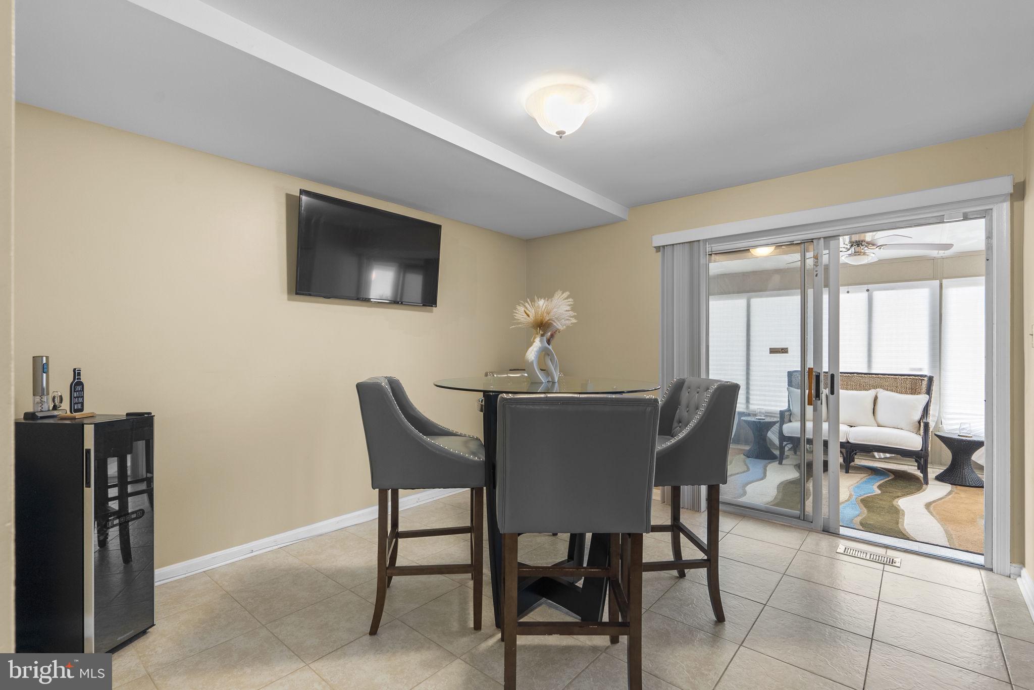 TINKERS CREEK ESTATES - Residential