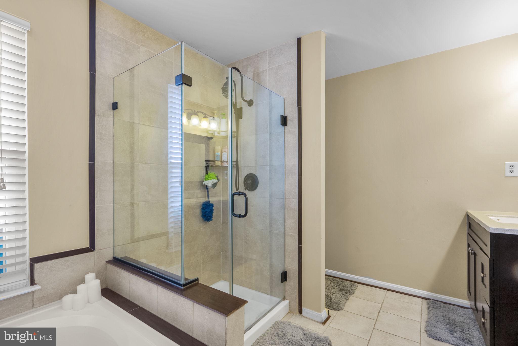 TINKERS CREEK ESTATES - Residential