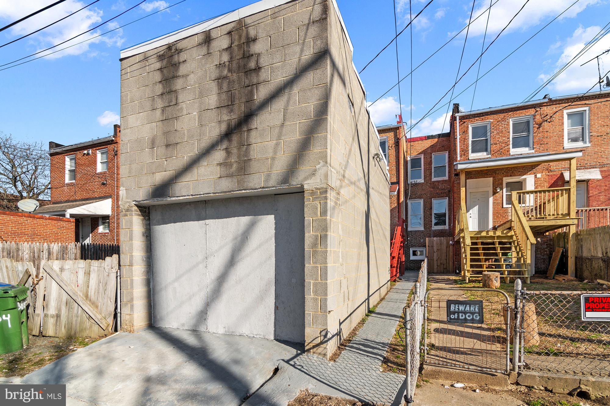 BROOKLYN - Residential