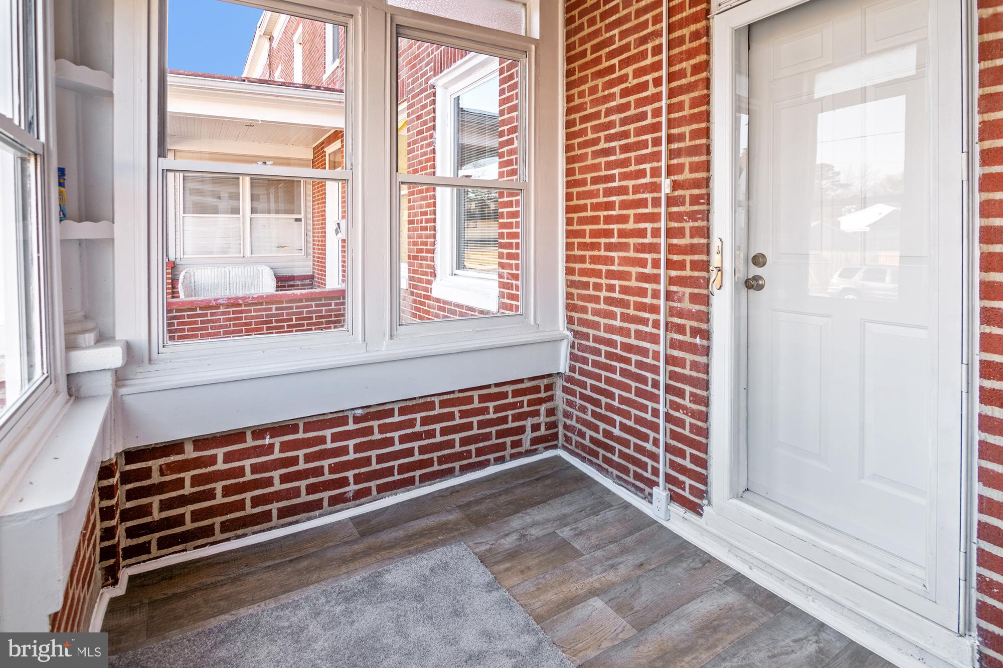 BROOKLYN - Residential