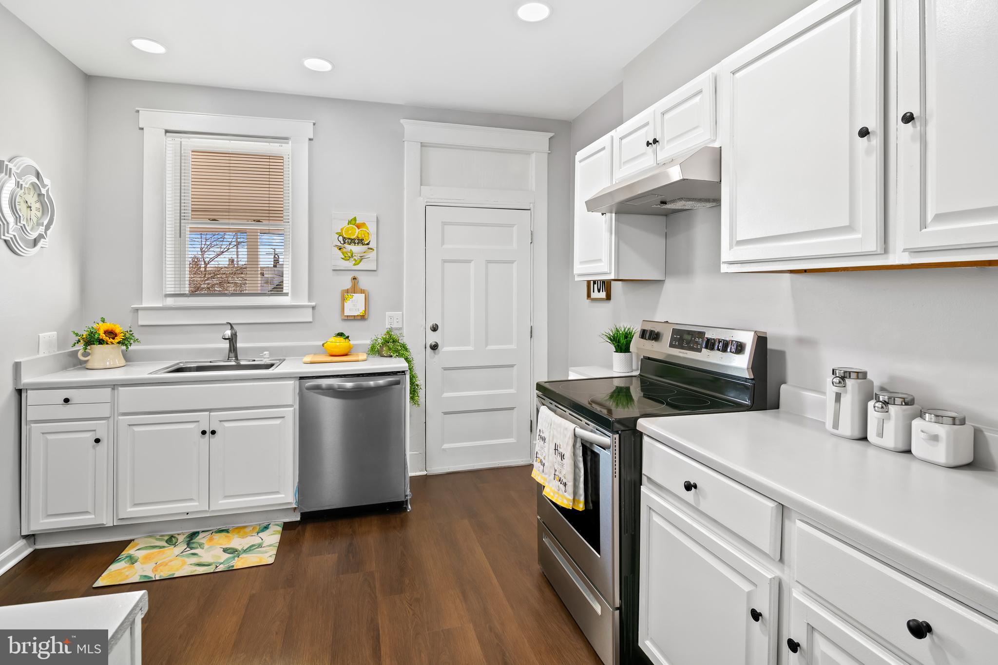 BROOKLYN - Residential