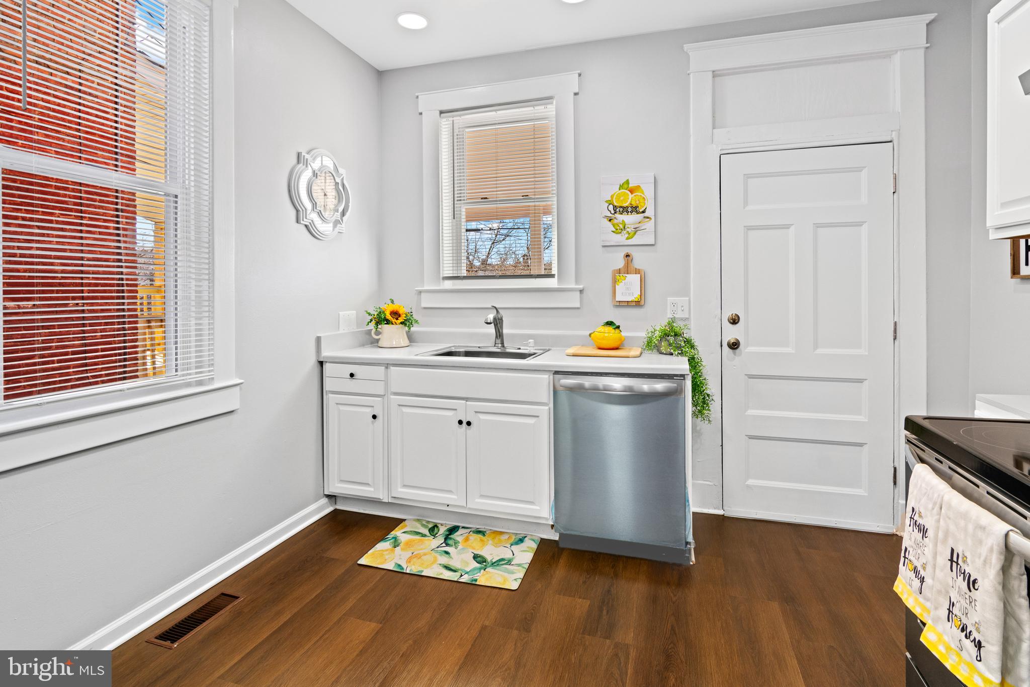 BROOKLYN - Residential