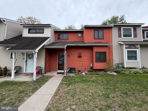Condo For Sale - 38 Desmond Run<br/> SICKLERVILLE, NJ 08081