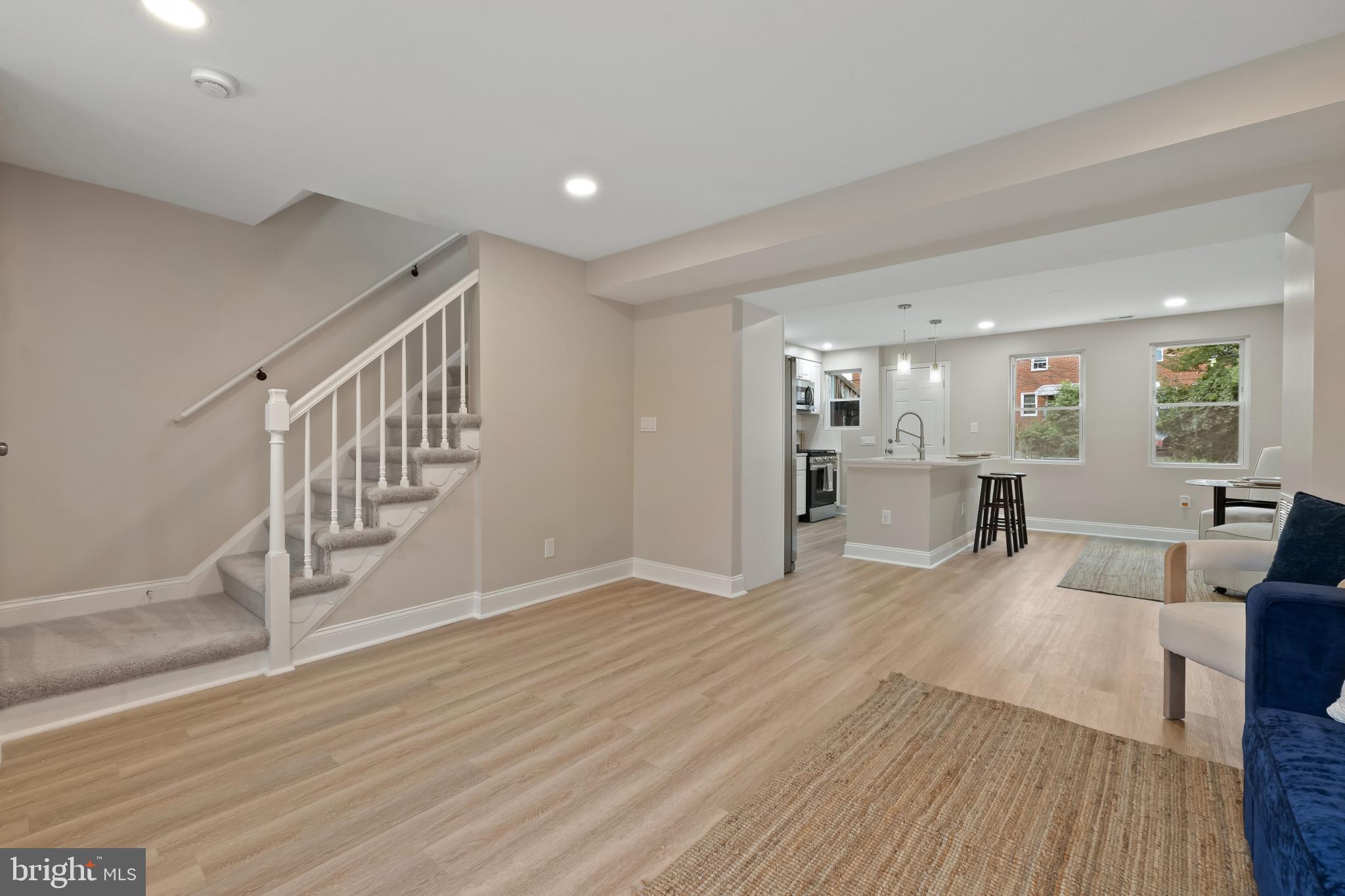 PERRING LOCH - Residential