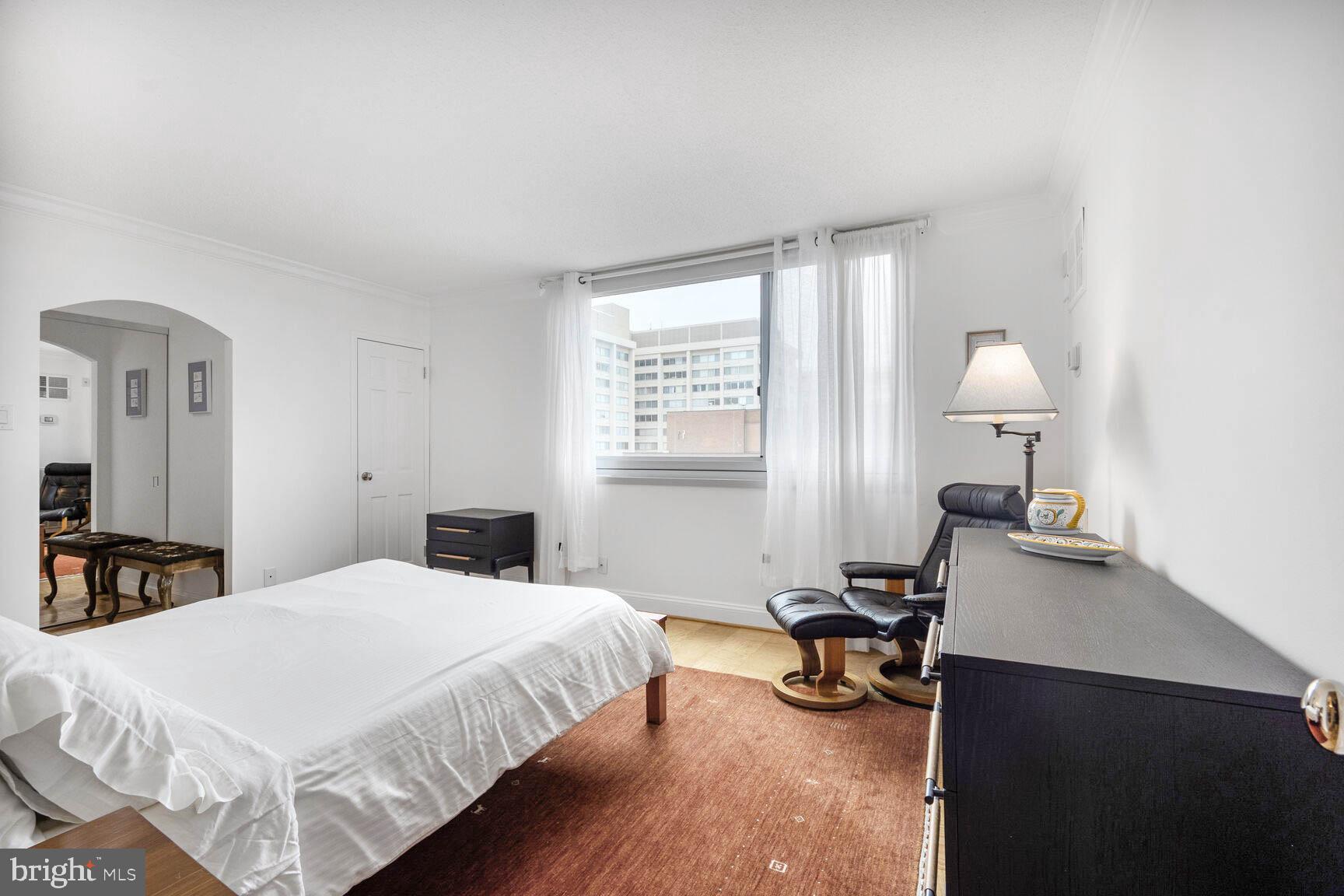 FRIENDSHIP HEIGHTS - Residential